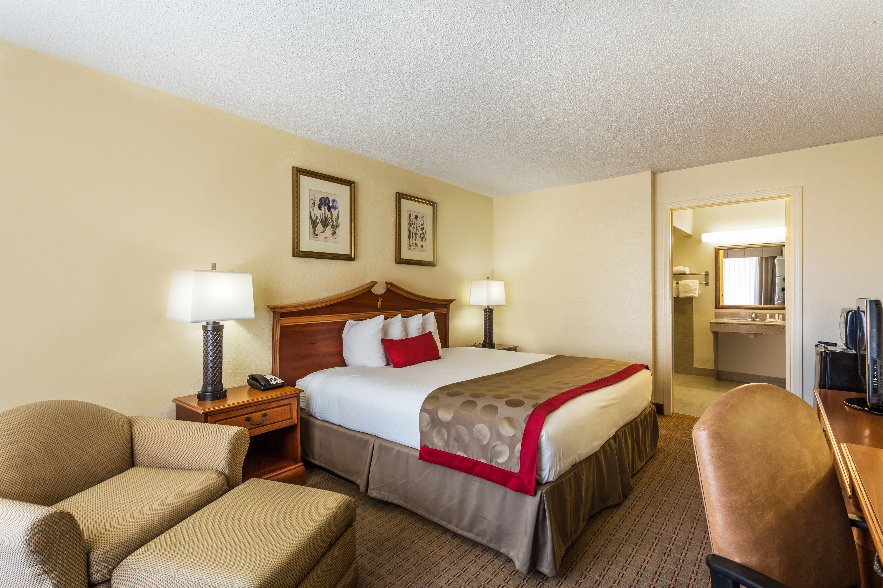 Ramada By Wyndham Houma Houma La Hotels