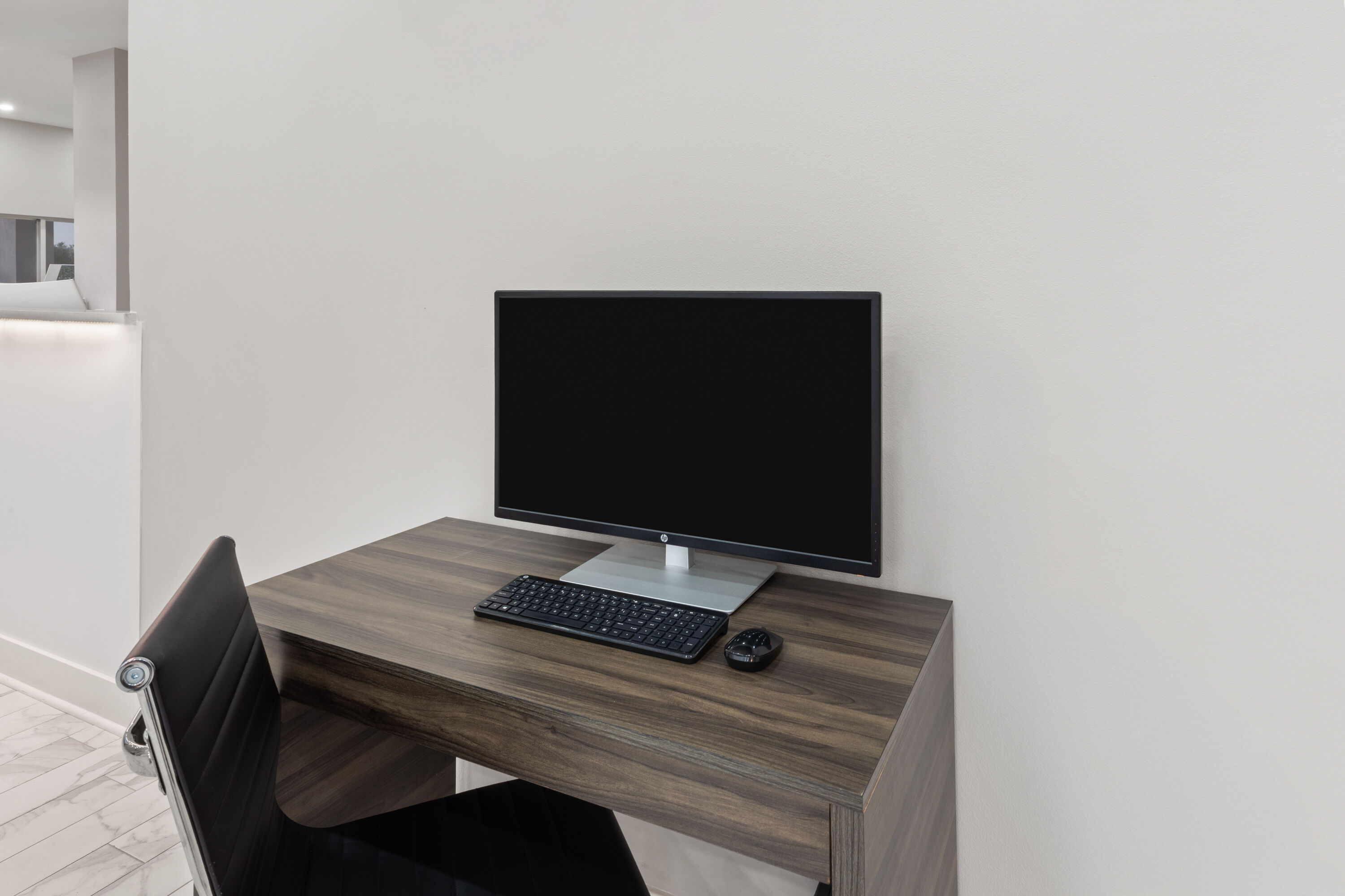 Ramada by Wyndham Kenner/New Orleans Airport South business center in Kenner, Louisiana