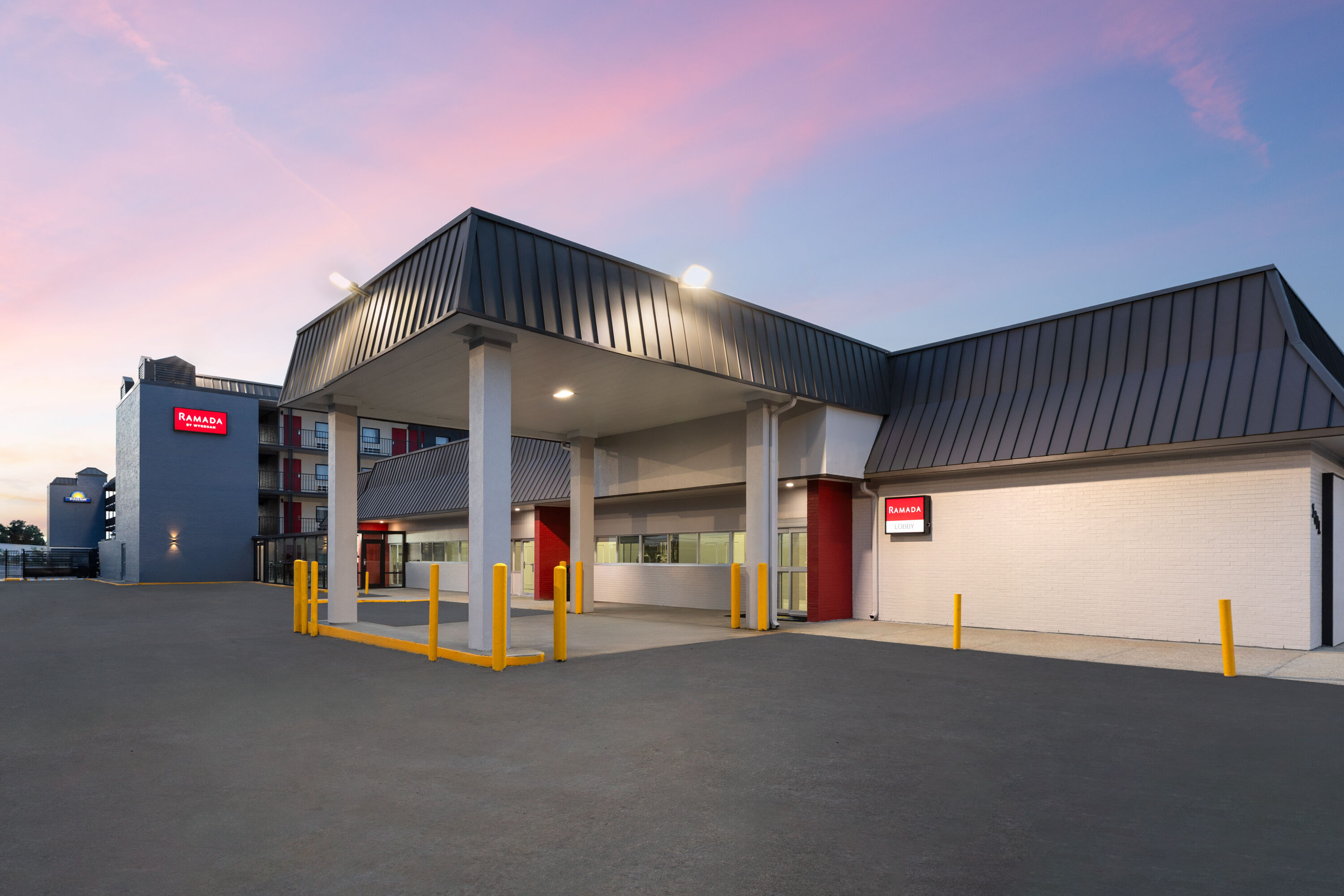 Exterior Dusk Image of Ramada by Wyndham Kenner/New Orleans Airport South hotel in Kenner, Louisiana