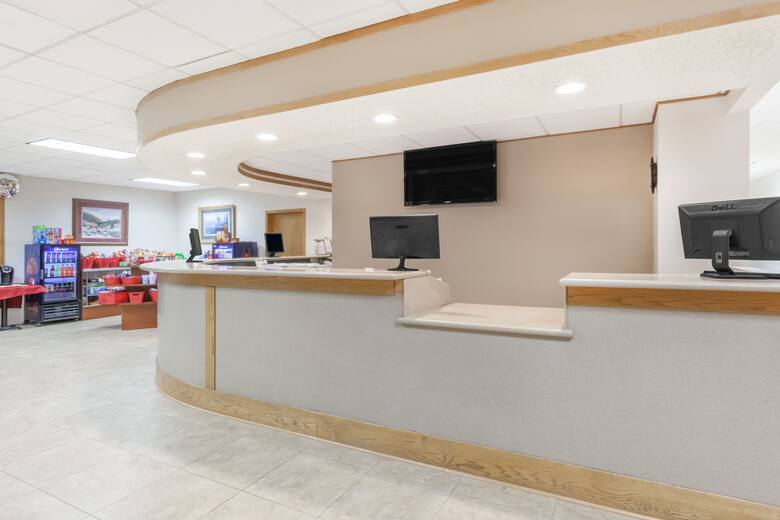 Ramada Hotel Conference Center By Wyndham Grayling Ramada Hotel Conference Center By Wyndham Grayling Lobby In Michigan