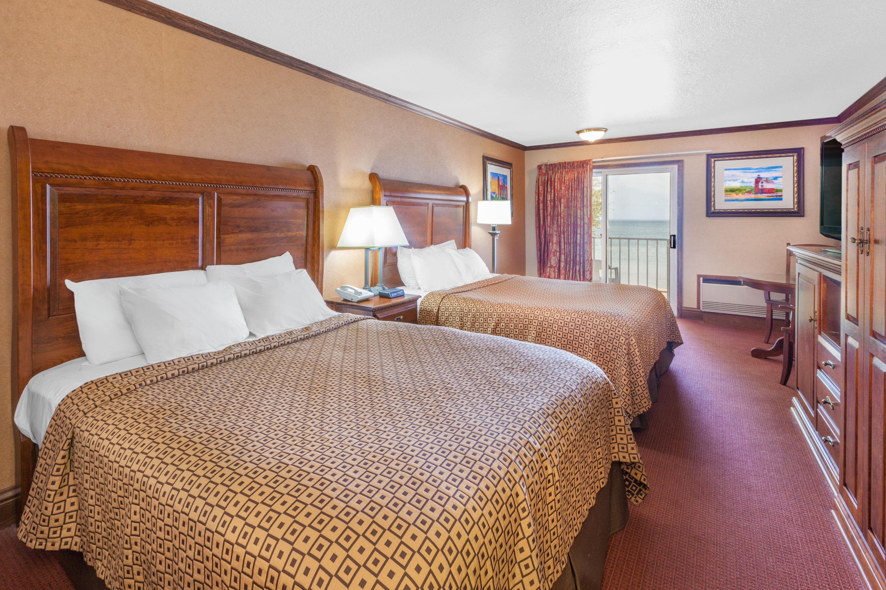 Ramada By Wyndham Mackinaw City Waterfront Mackinaw City