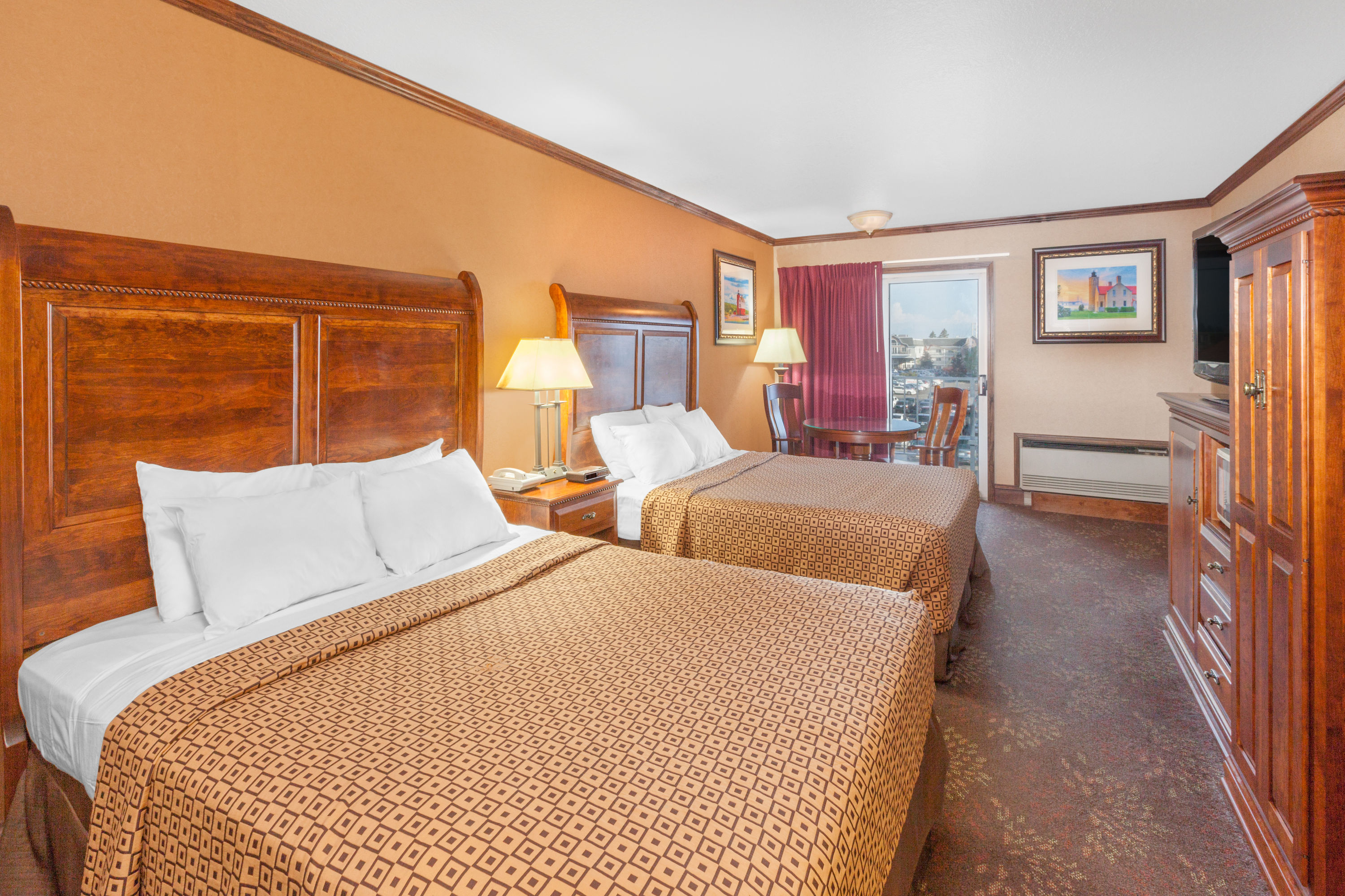 Ramada by Wyndham Mackinaw City Waterfront suite in Mackinaw City, Michigan