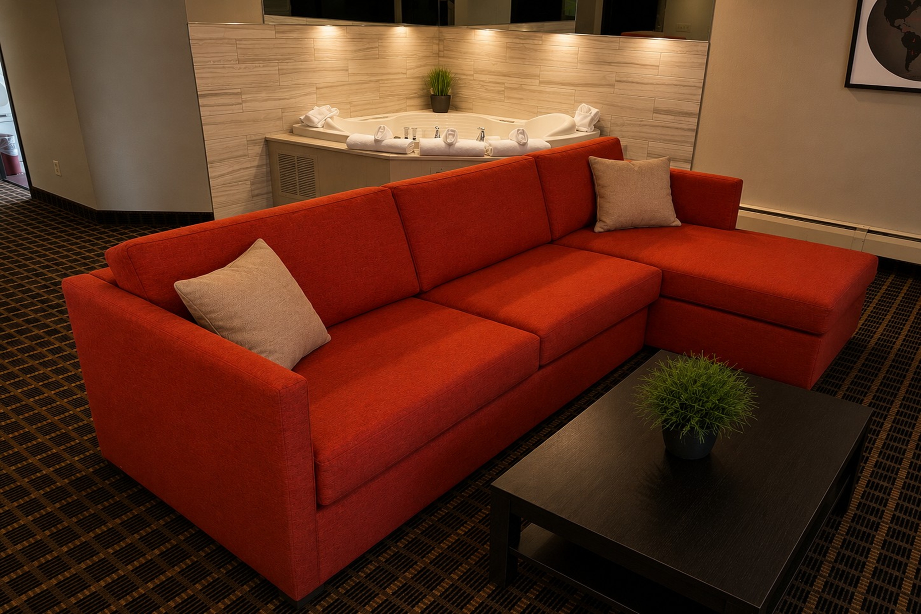 Ramada by Wyndham Minneapolis Golden Valley suite in Golden Valley, Minnesota