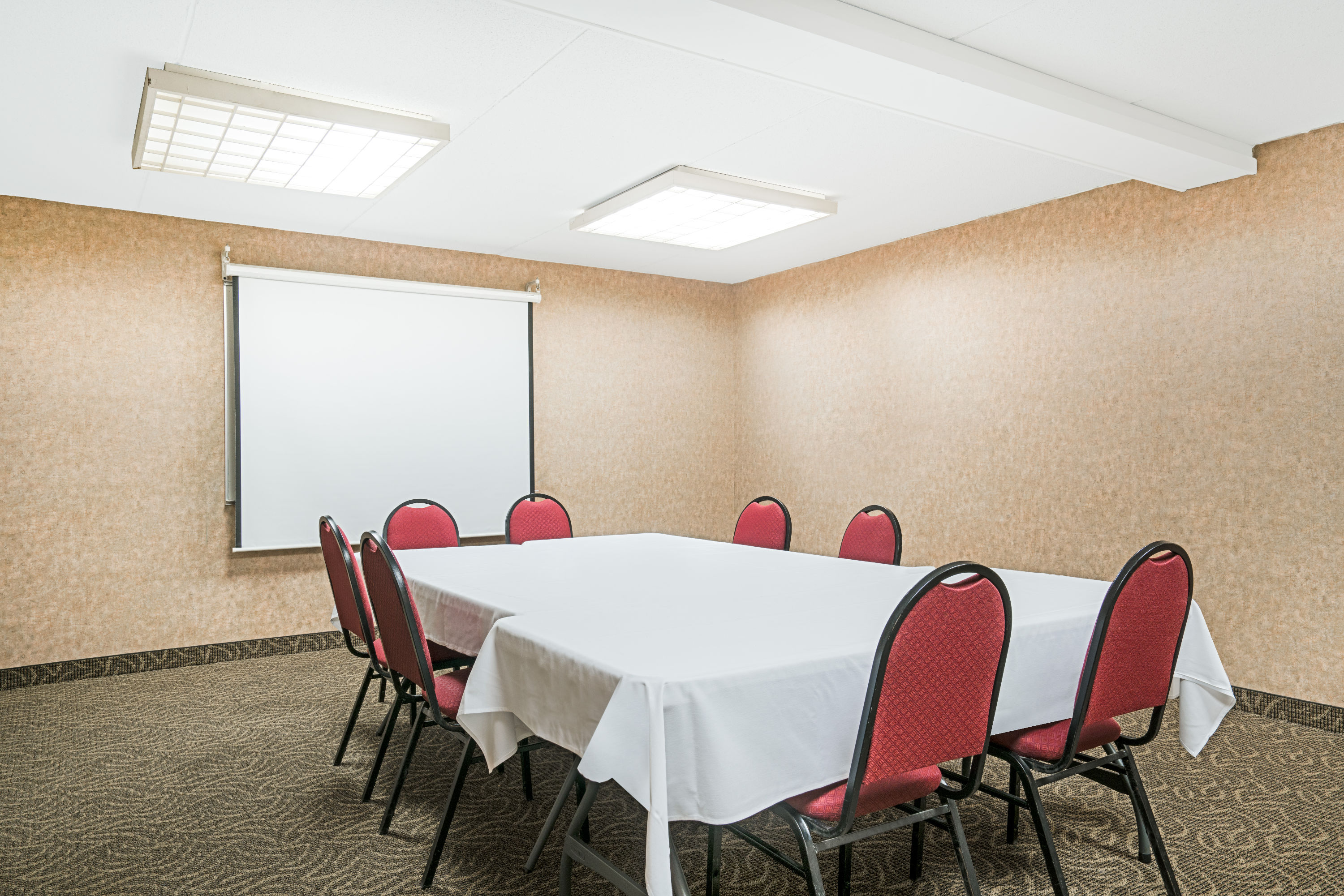 Meeting room at Ramada by Wyndham Plymouth Hotel & Conference Center in Plymouth, Minnesota