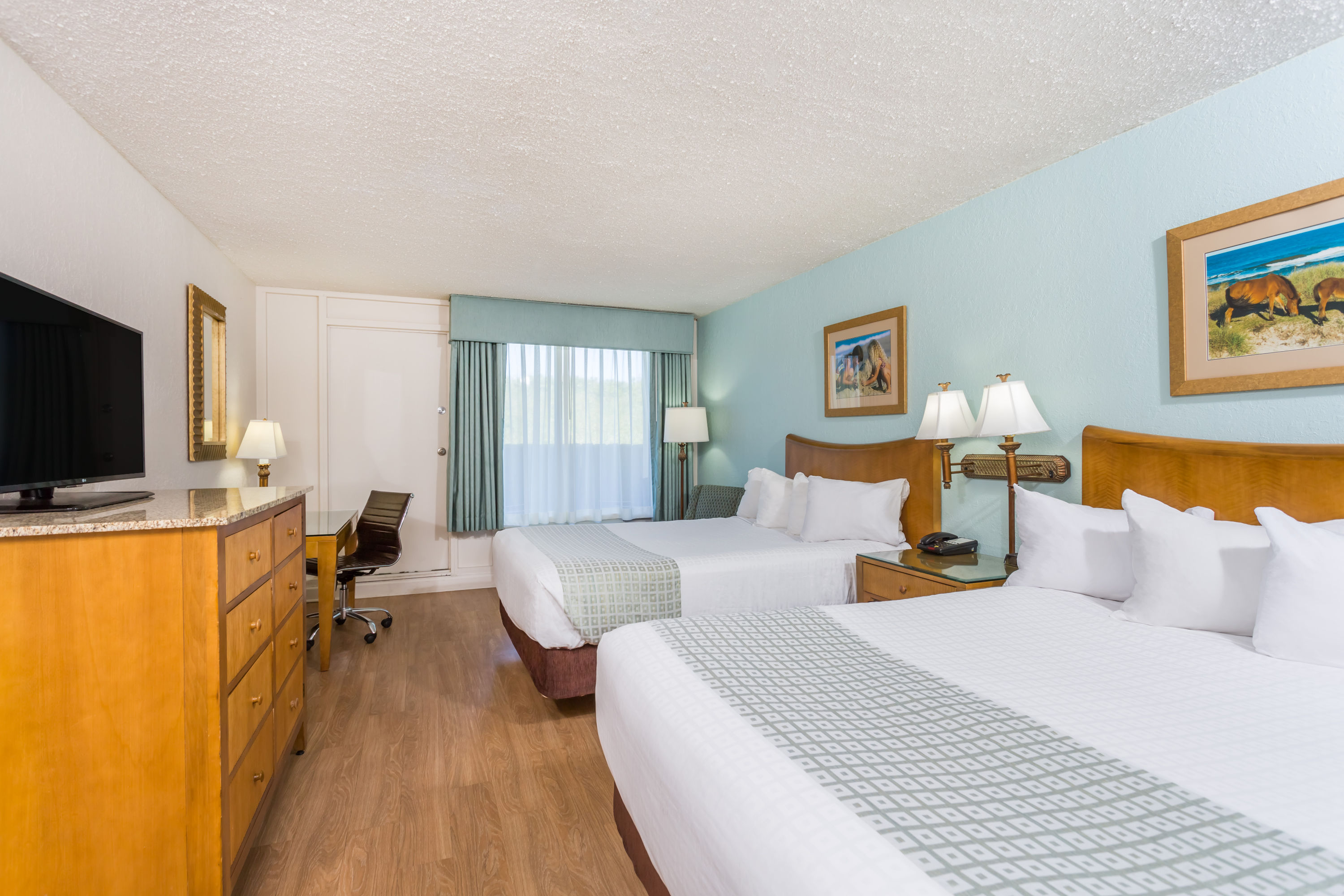 Guest room at the Ramada Plaza by Wyndham Nags Head Oceanfront in Kill Devil Hills, North Carolina