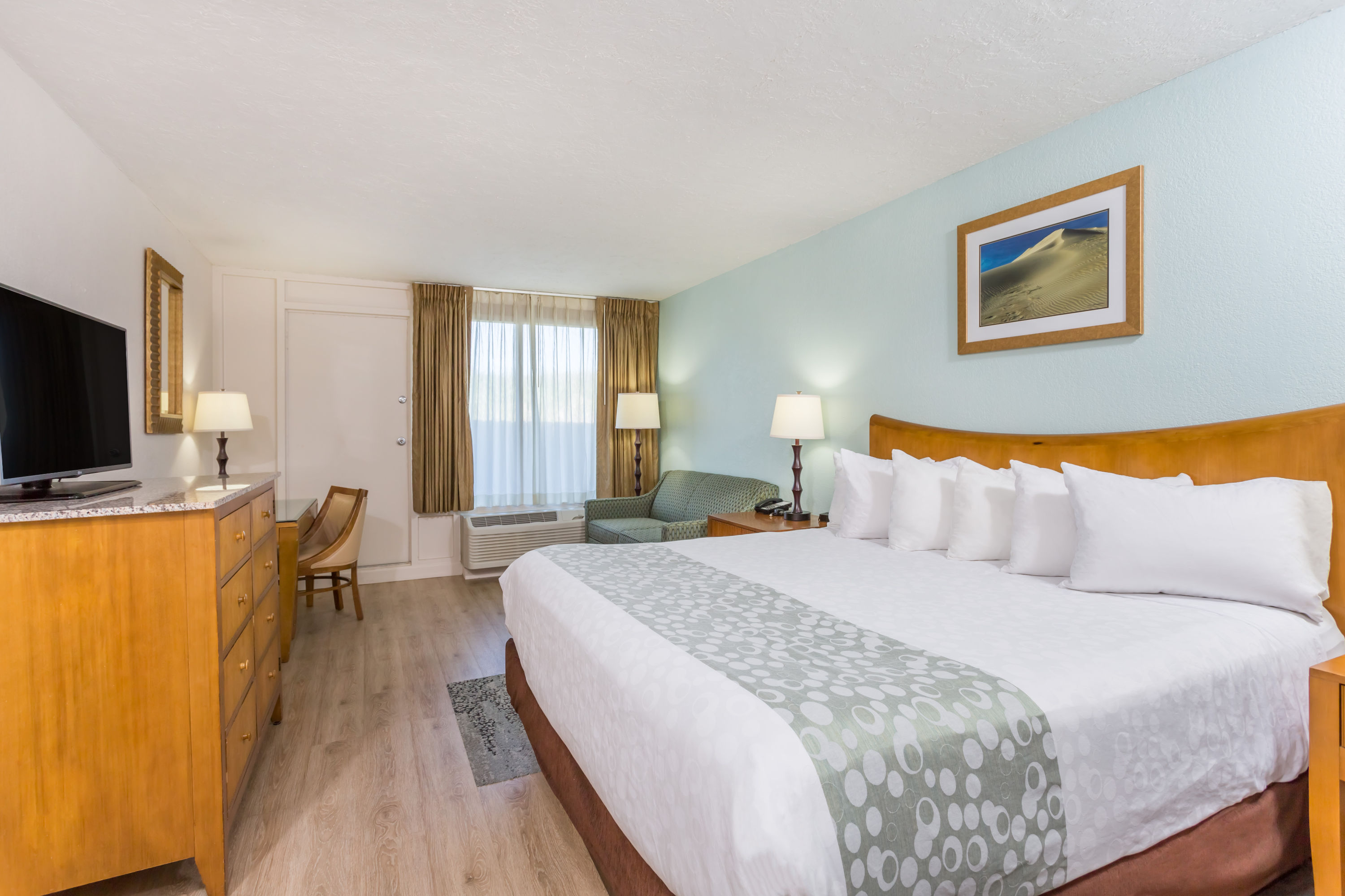 Guest room at the Ramada Plaza by Wyndham Nags Head Oceanfront in Kill Devil Hills, North Carolina