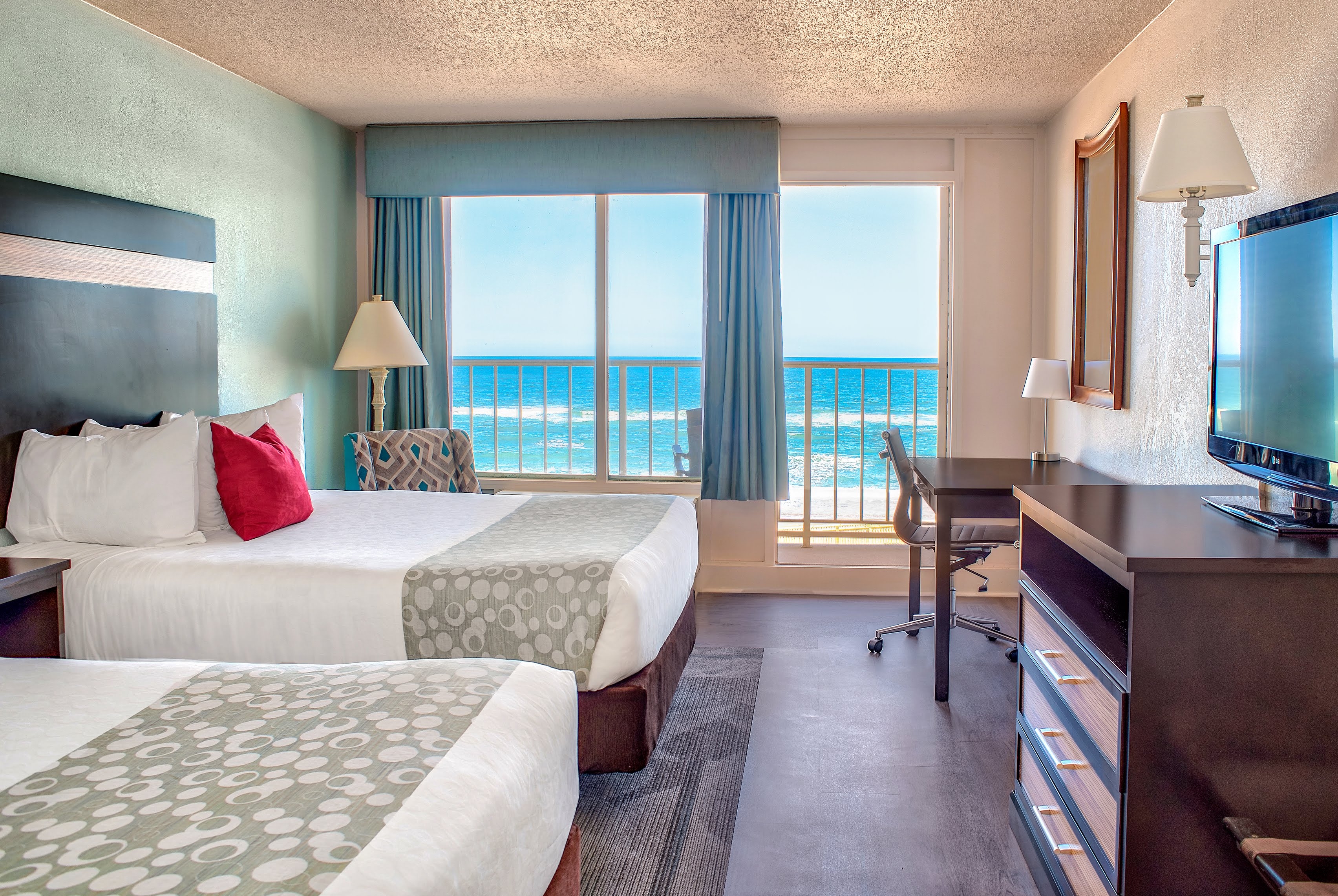 Guest room at the Ramada Plaza by Wyndham Nags Head Oceanfront in Kill Devil Hills, North Carolina