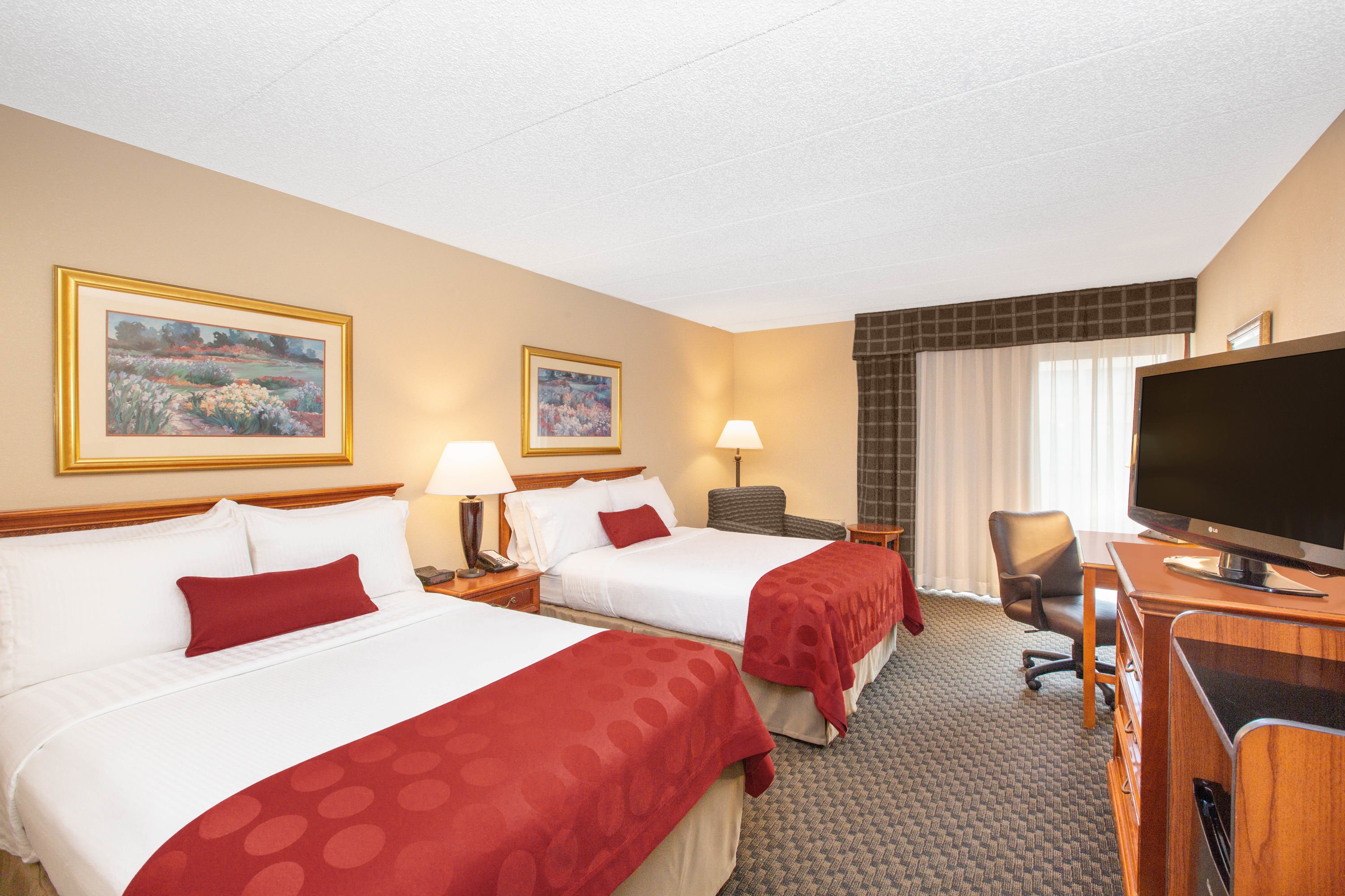 Ramada By Wyndham Midtown Grand Island Grand Island Ne