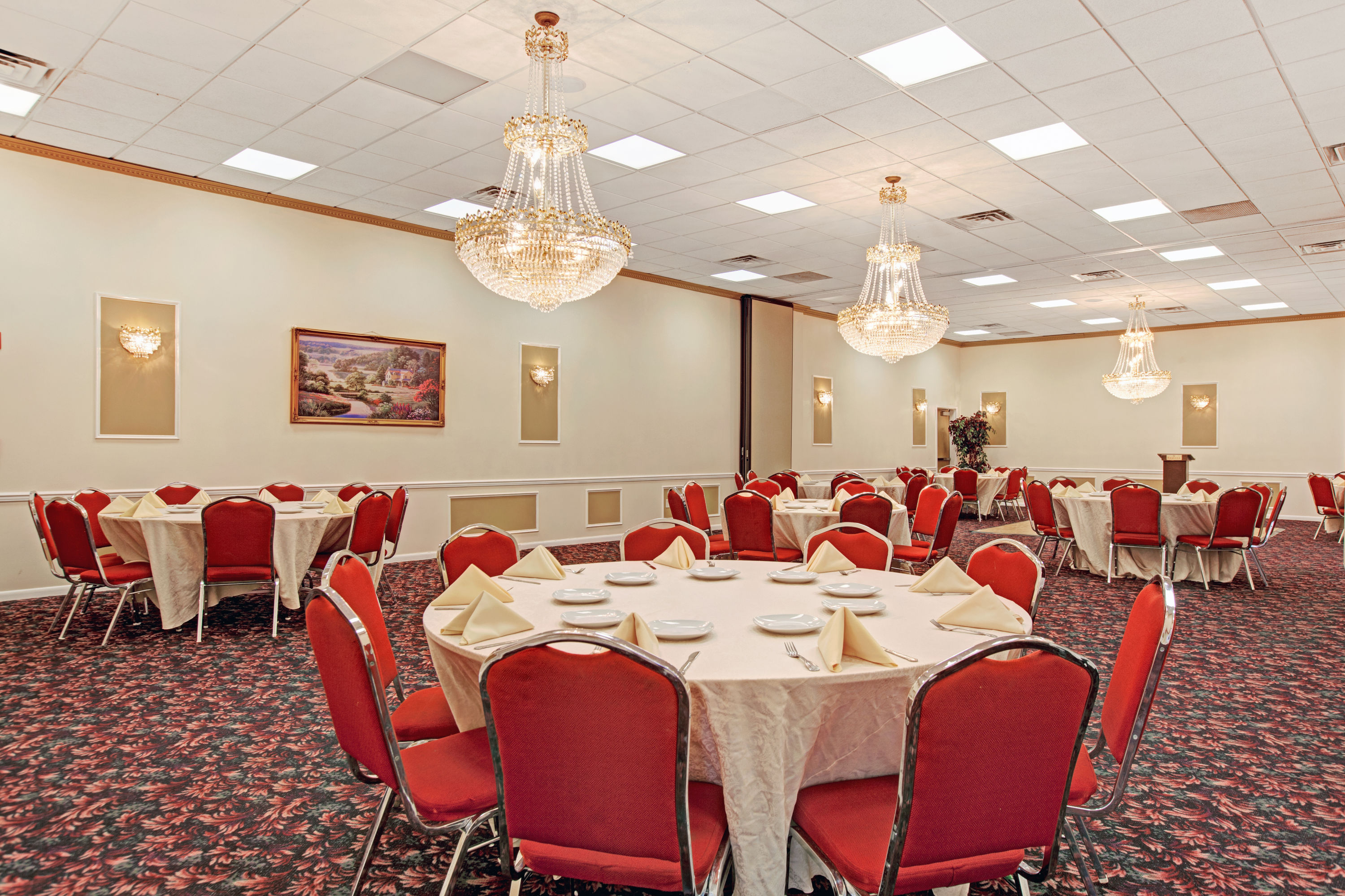 Ramada by Wyndham Flemington | Flemington, NJ Hotels