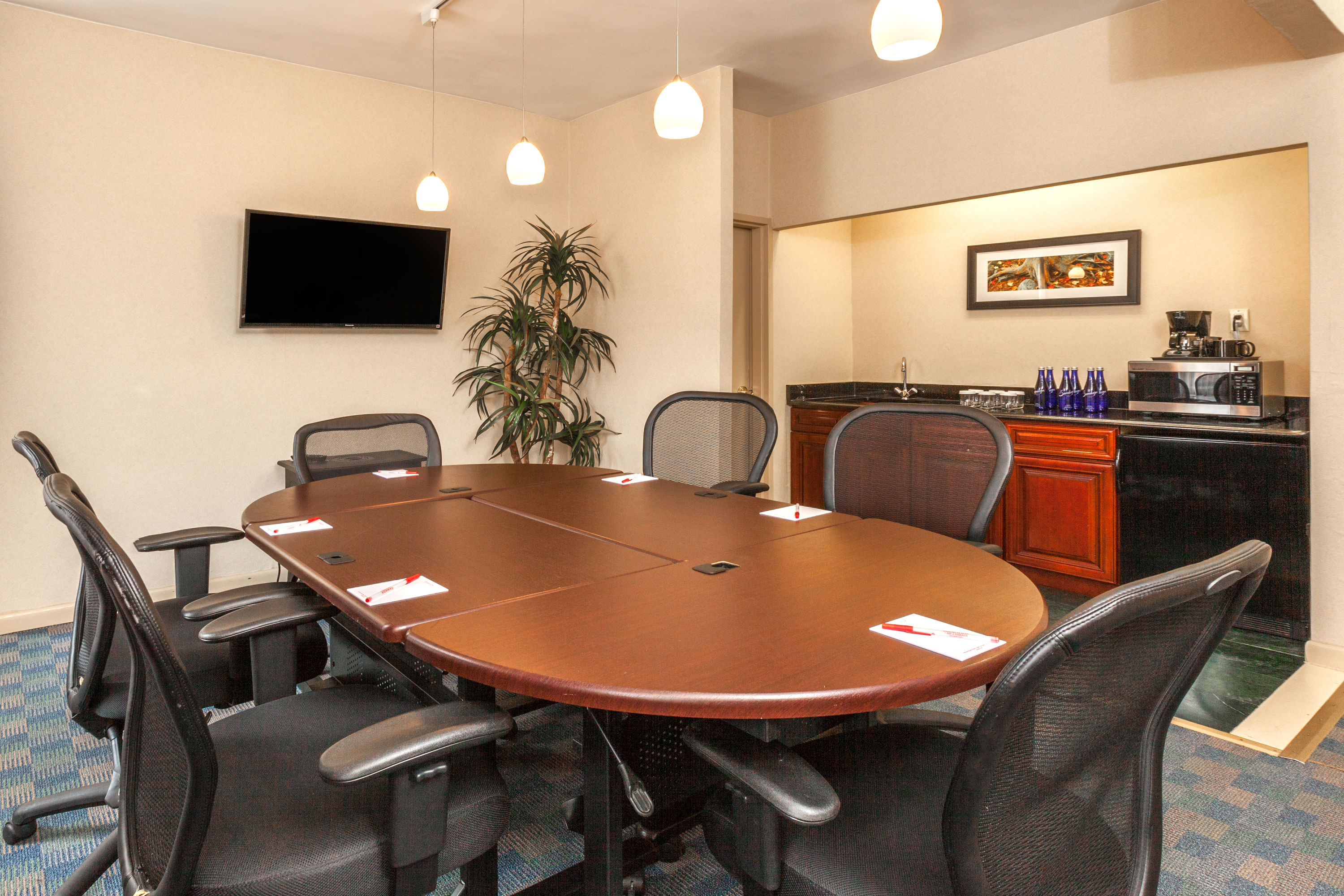 Ramada By Wyndham Jersey City Jersey City Nj Hotels