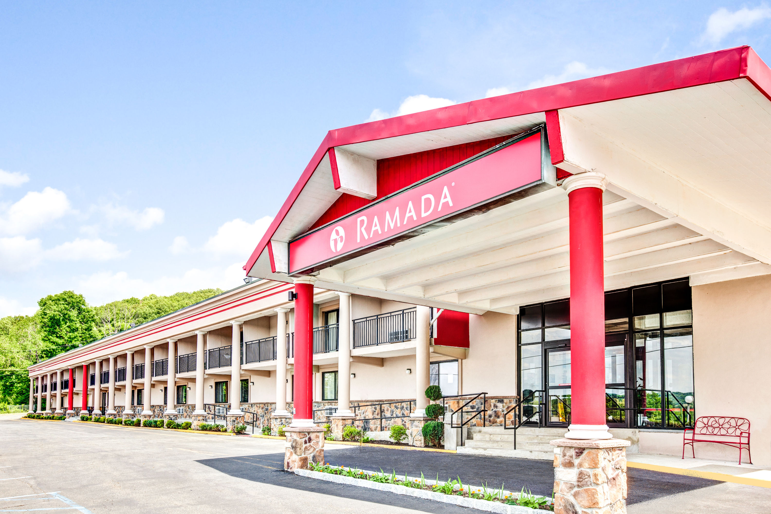 Ramada By Wyndham Rockaway Rockaway Nj Hotels