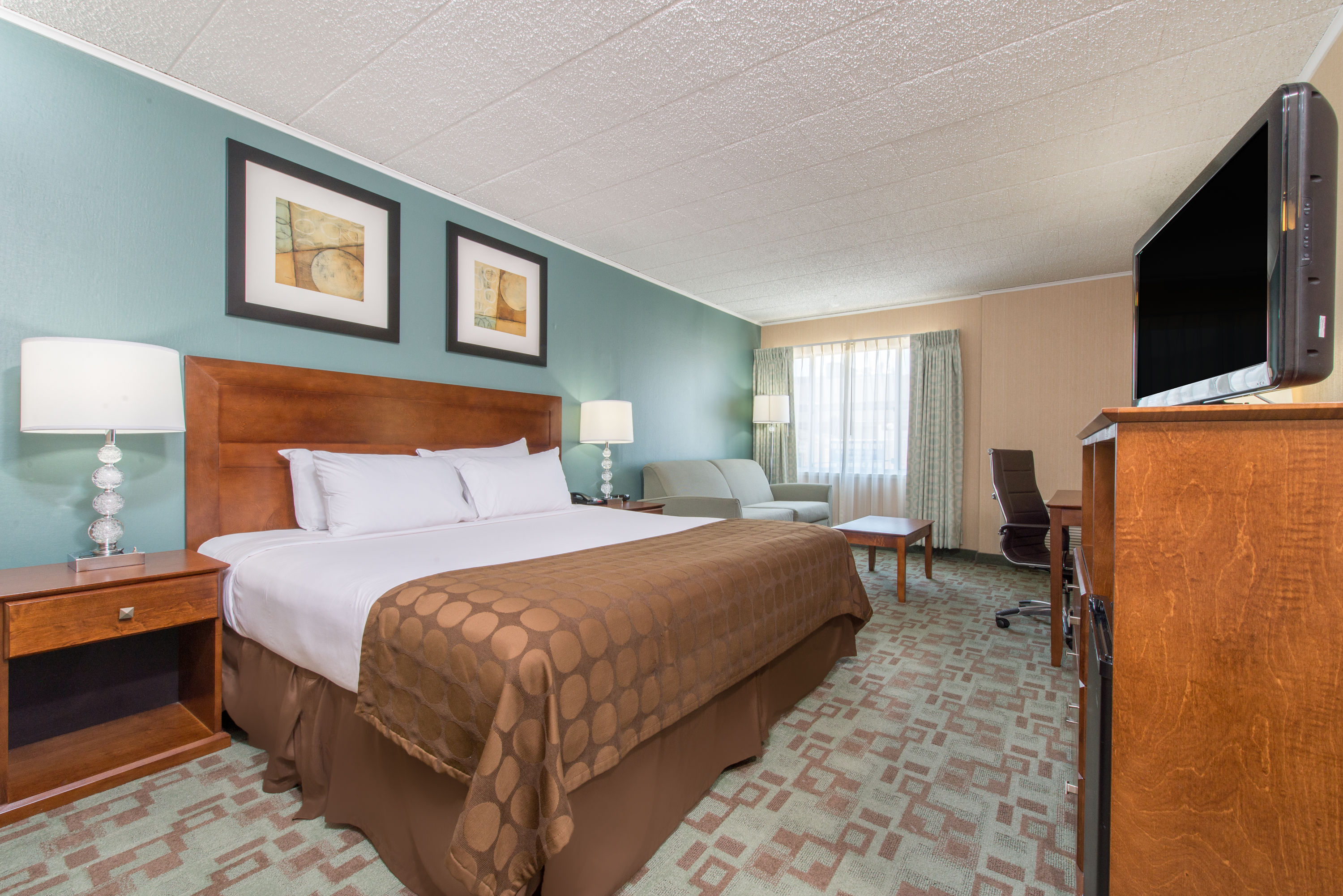 Ramada by Wyndham Vineland Millville Area | Vineland, NJ Hotels