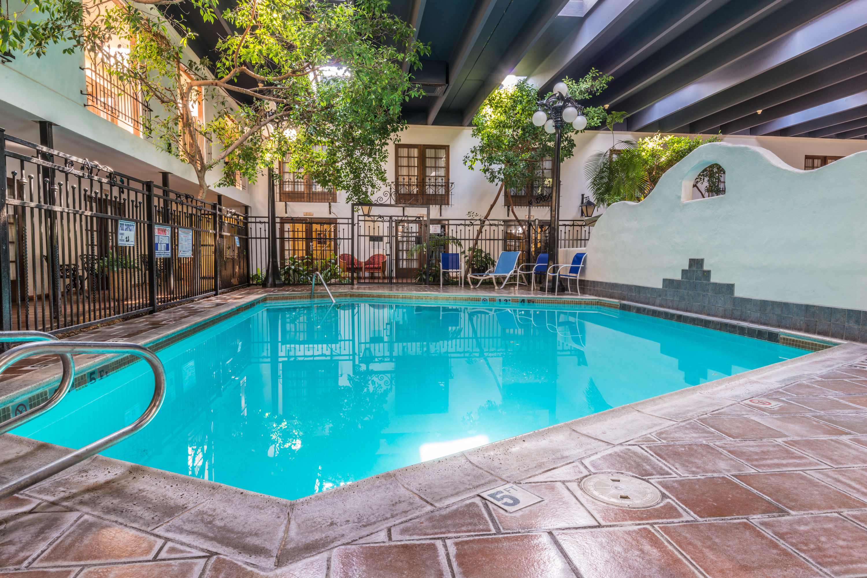 Ramada by Wyndham Las Cruces Hotel & Conference Center Las Cruces, NM