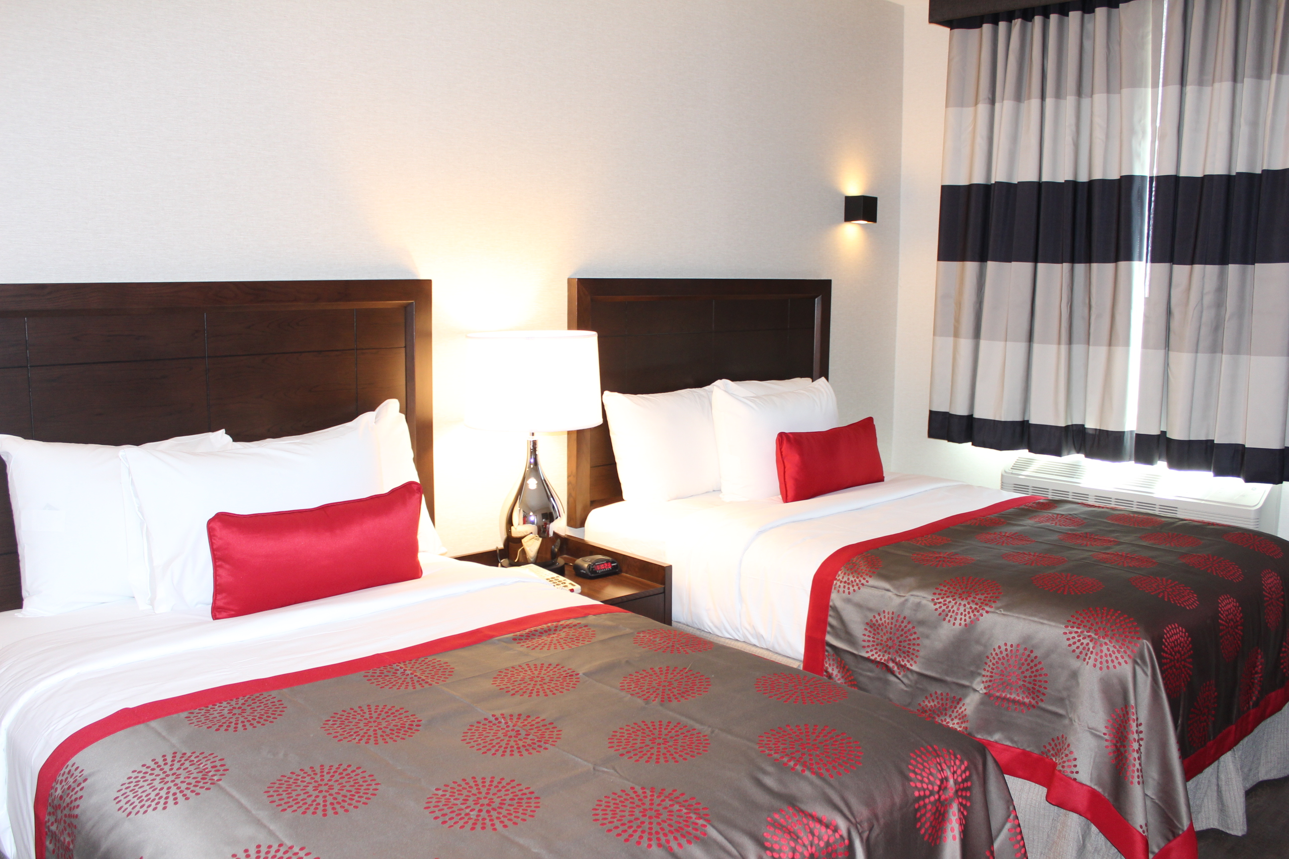 Ramada by Wyndham Bronx Terminal Bronx, NY Hotels