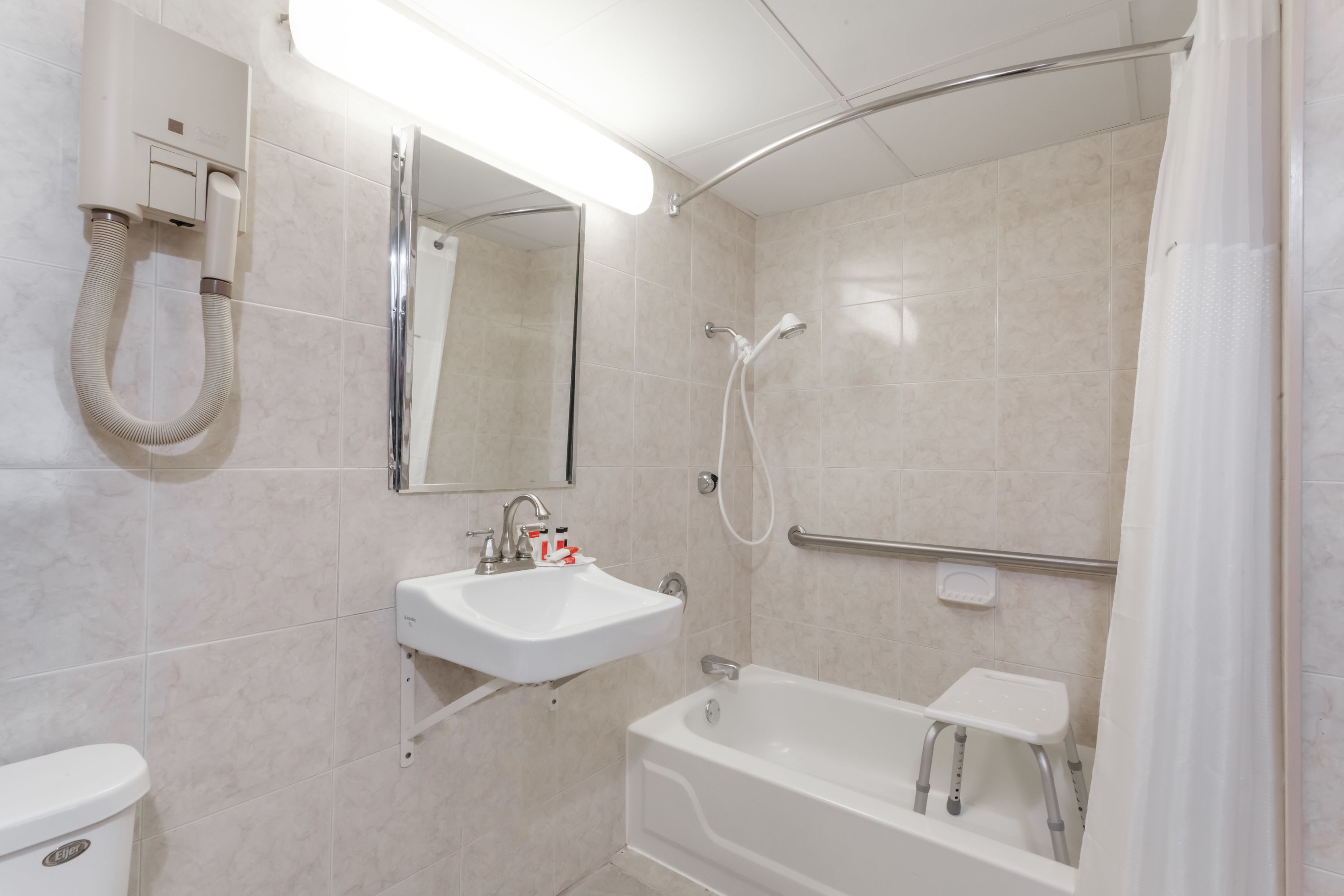 Ramada By Wyndham Newburgh West Point Newburgh Ny Hotels