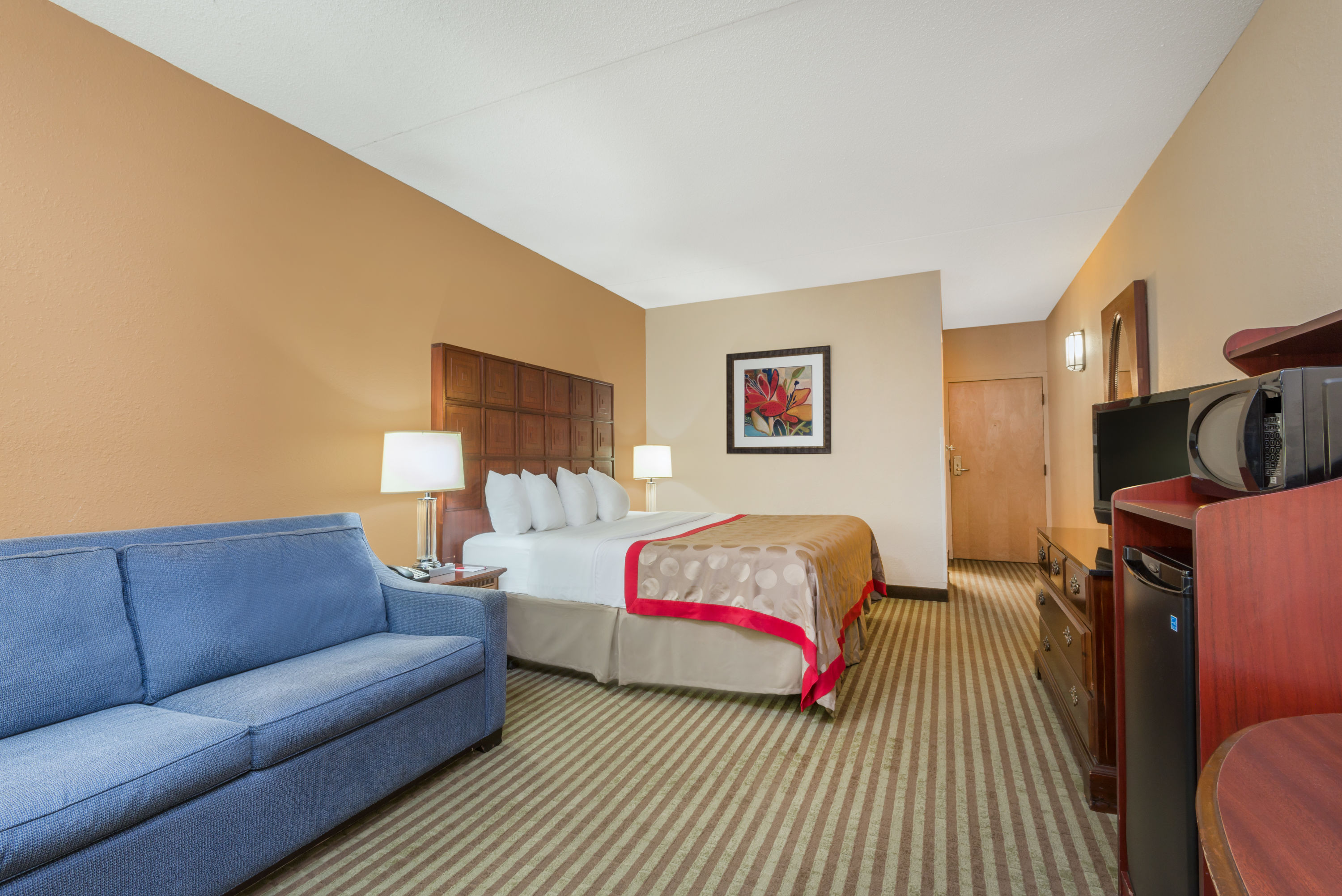 Ramada by Wyndham Columbus North Columbus OH Hotels