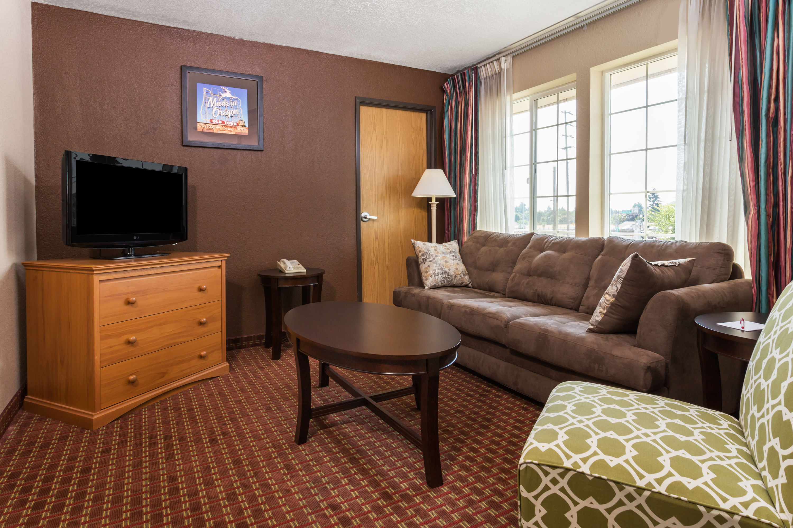 Guest room at the Ramada by Wyndham Portland in Portland, Oregon