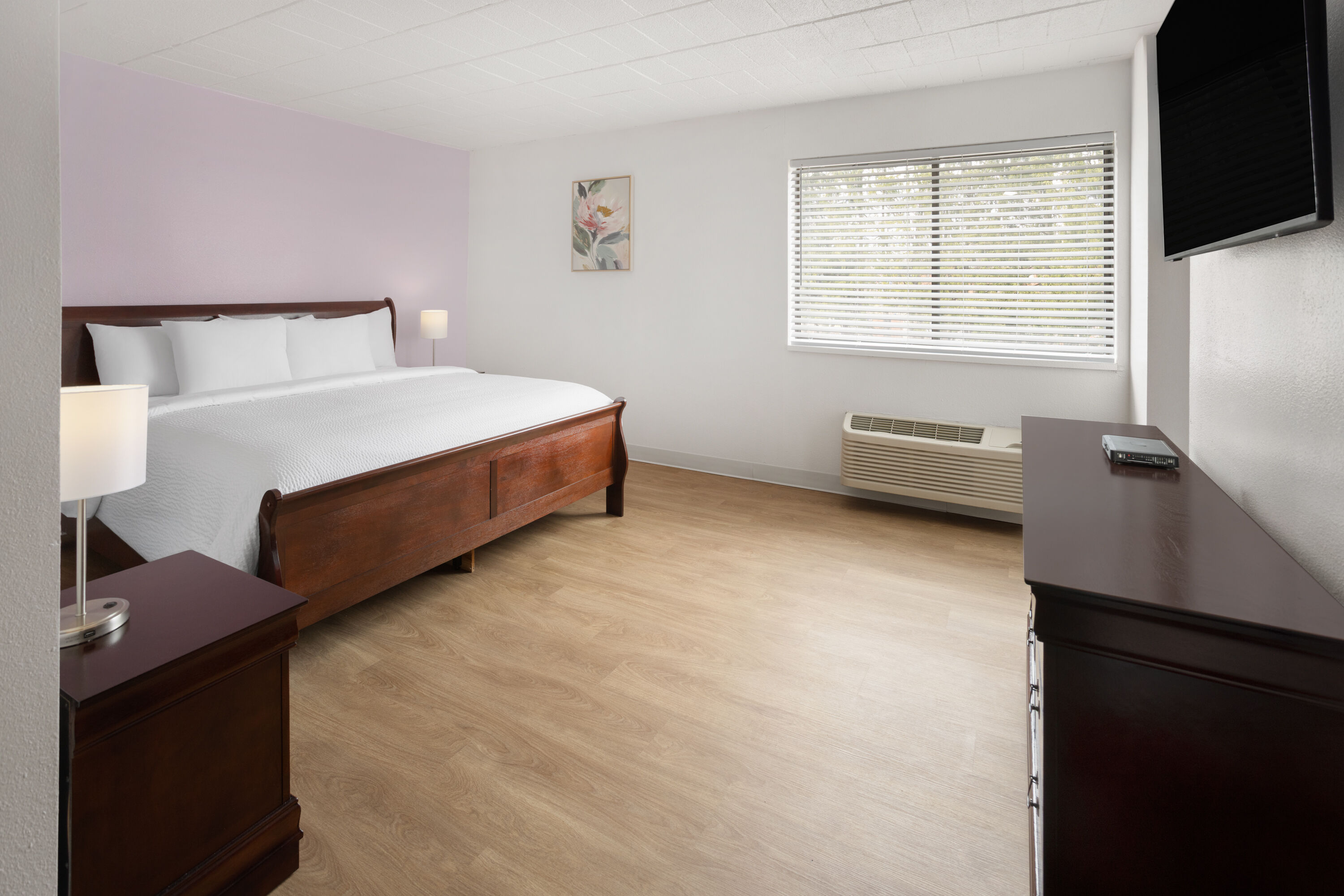 Ramada by Wyndham Butler/Tesla Biohealing Resort suite in Butler, Pennsylvania