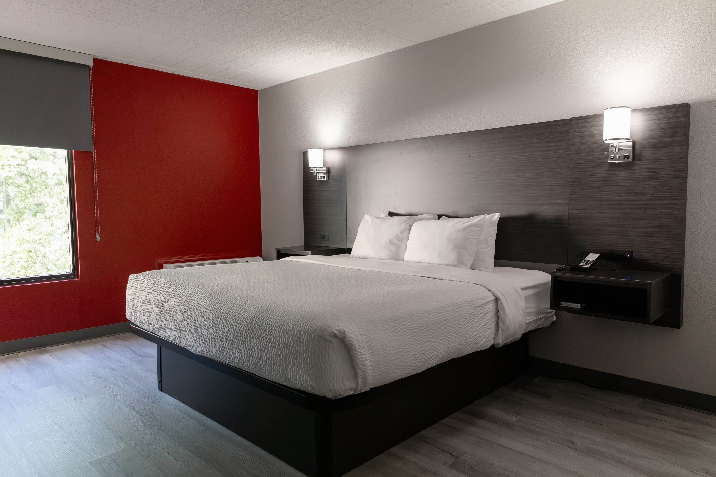 Guest room at the Ramada by Wyndham New Kensington in New Kensington, Pennsylvania