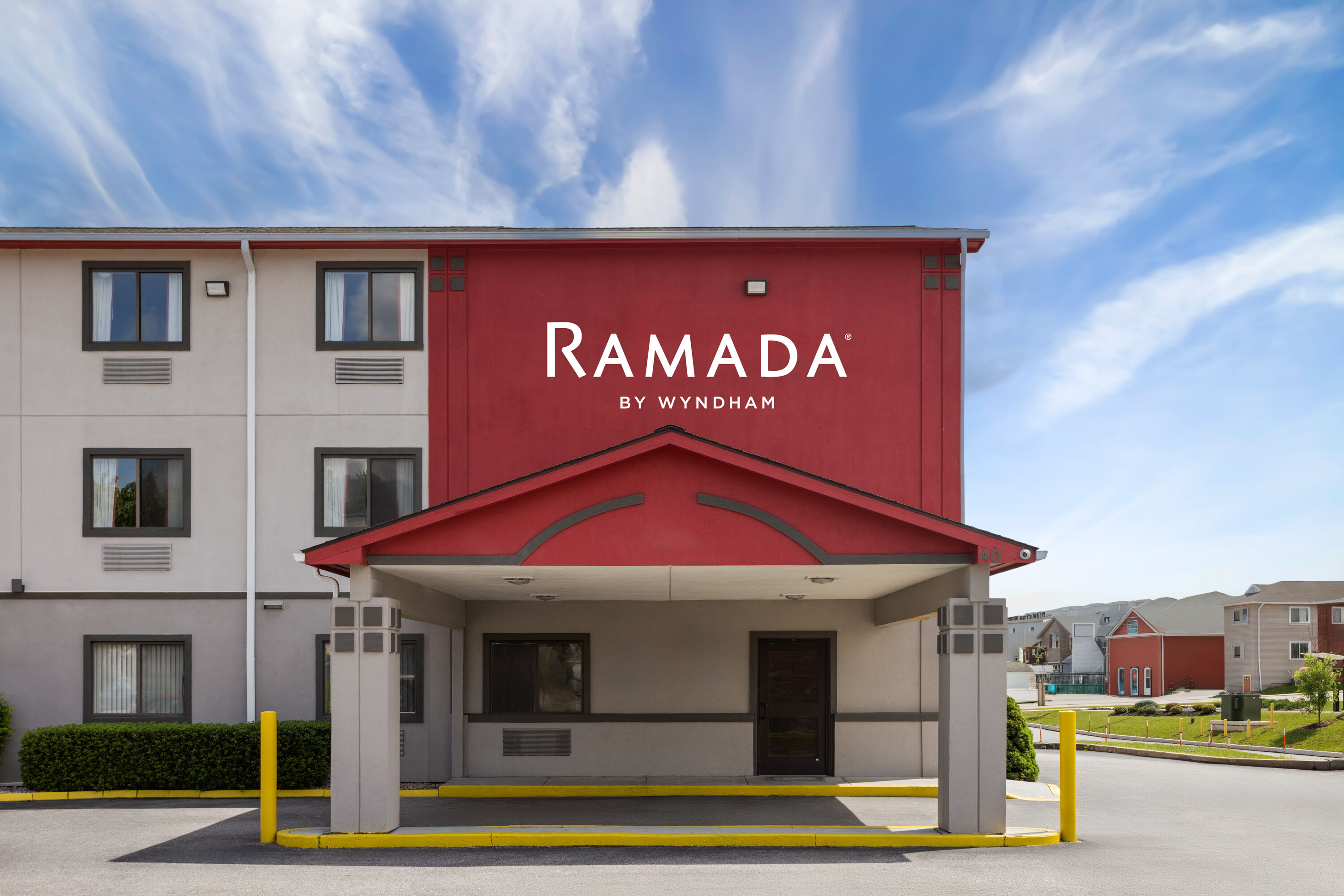 Exterior Day Image of Ramada by Wyndham York Harrisburg Hershey hotel in York, Pennsylvania