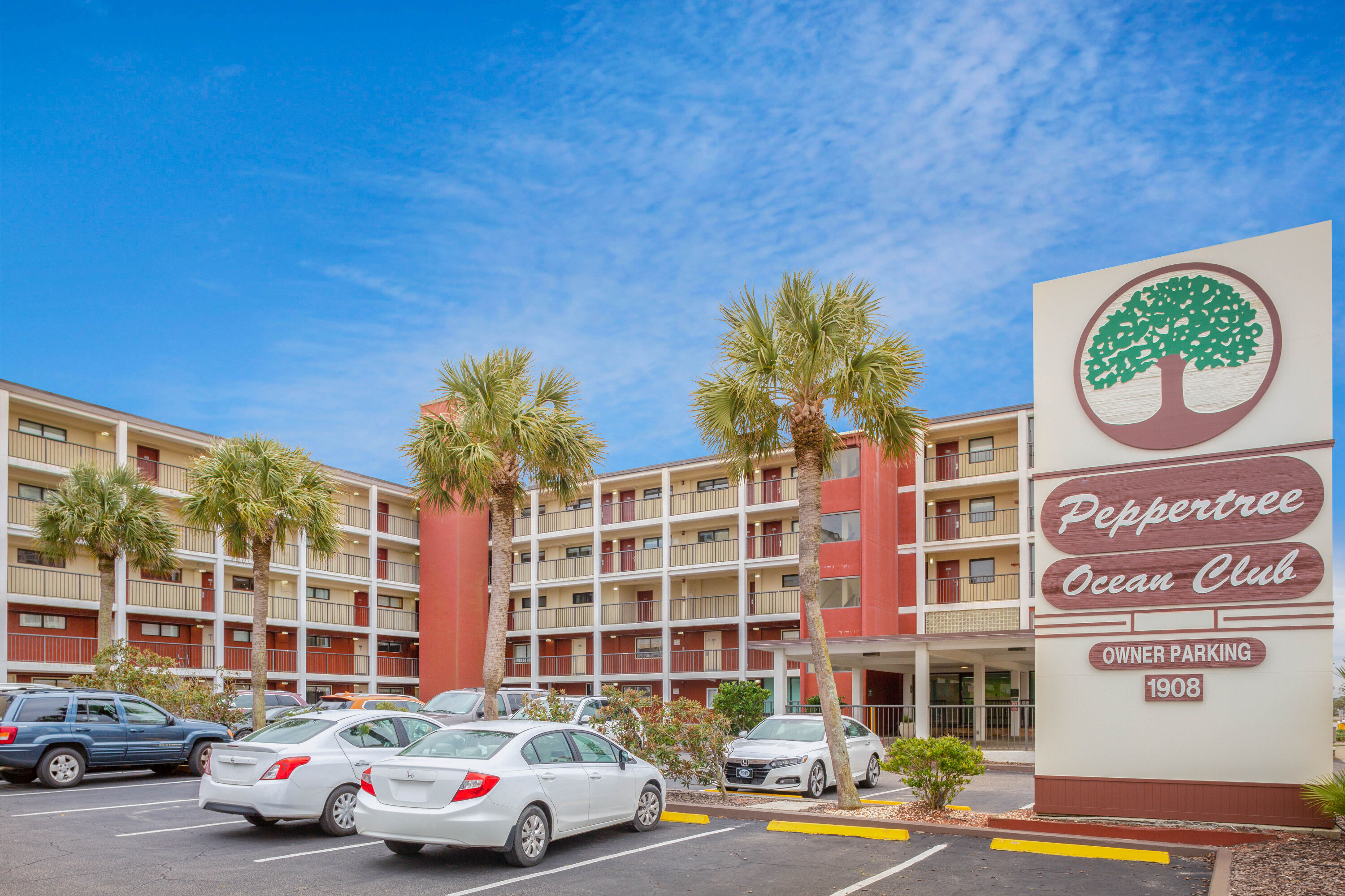 Exterior Day Image of Ocean Club Resort Myrtle Beach a Ramada by Wyndham hotel in North Myrtle Beach, South Carolina