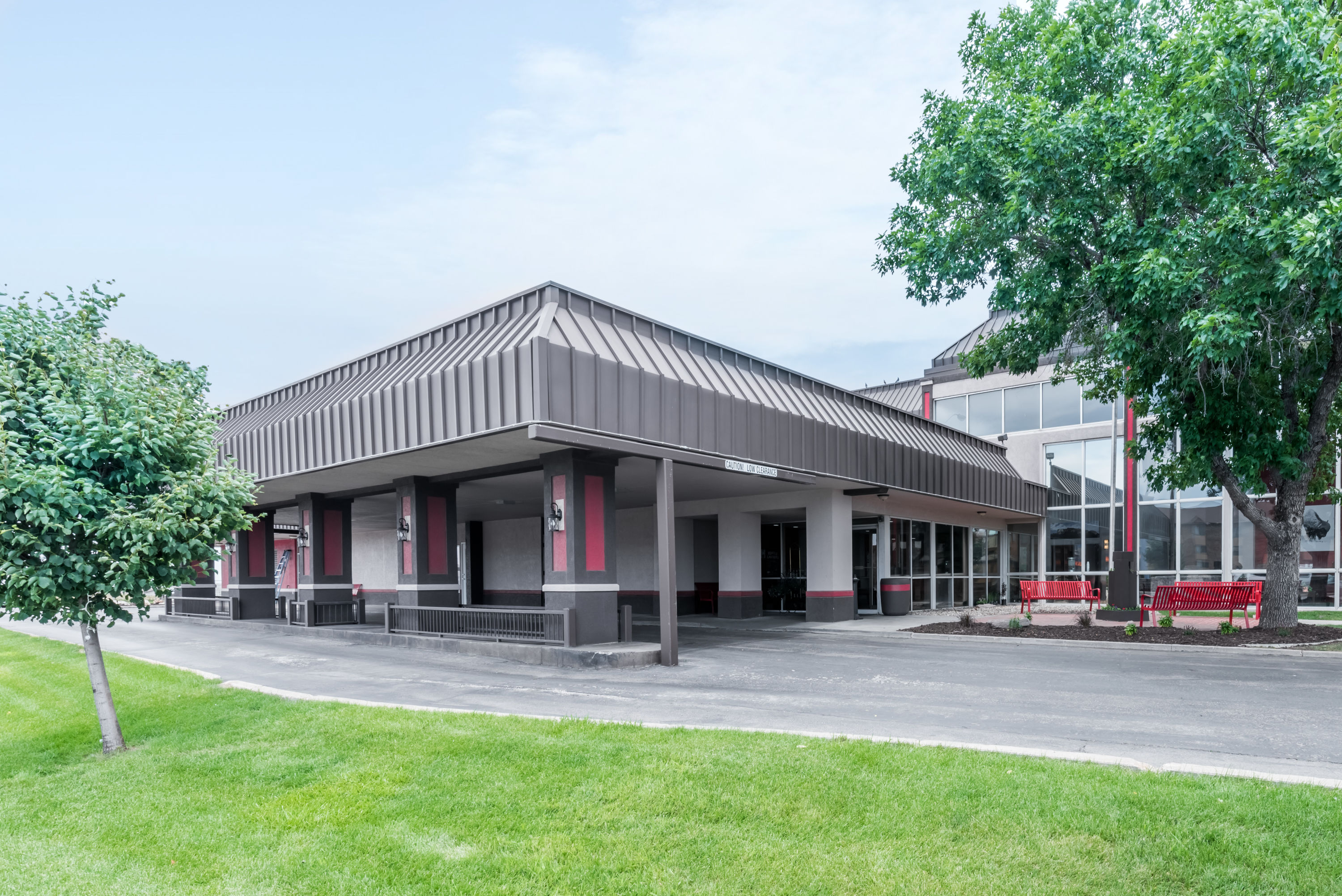 Ramada By Wyndham Rapid City Rapid City Sd Hotels