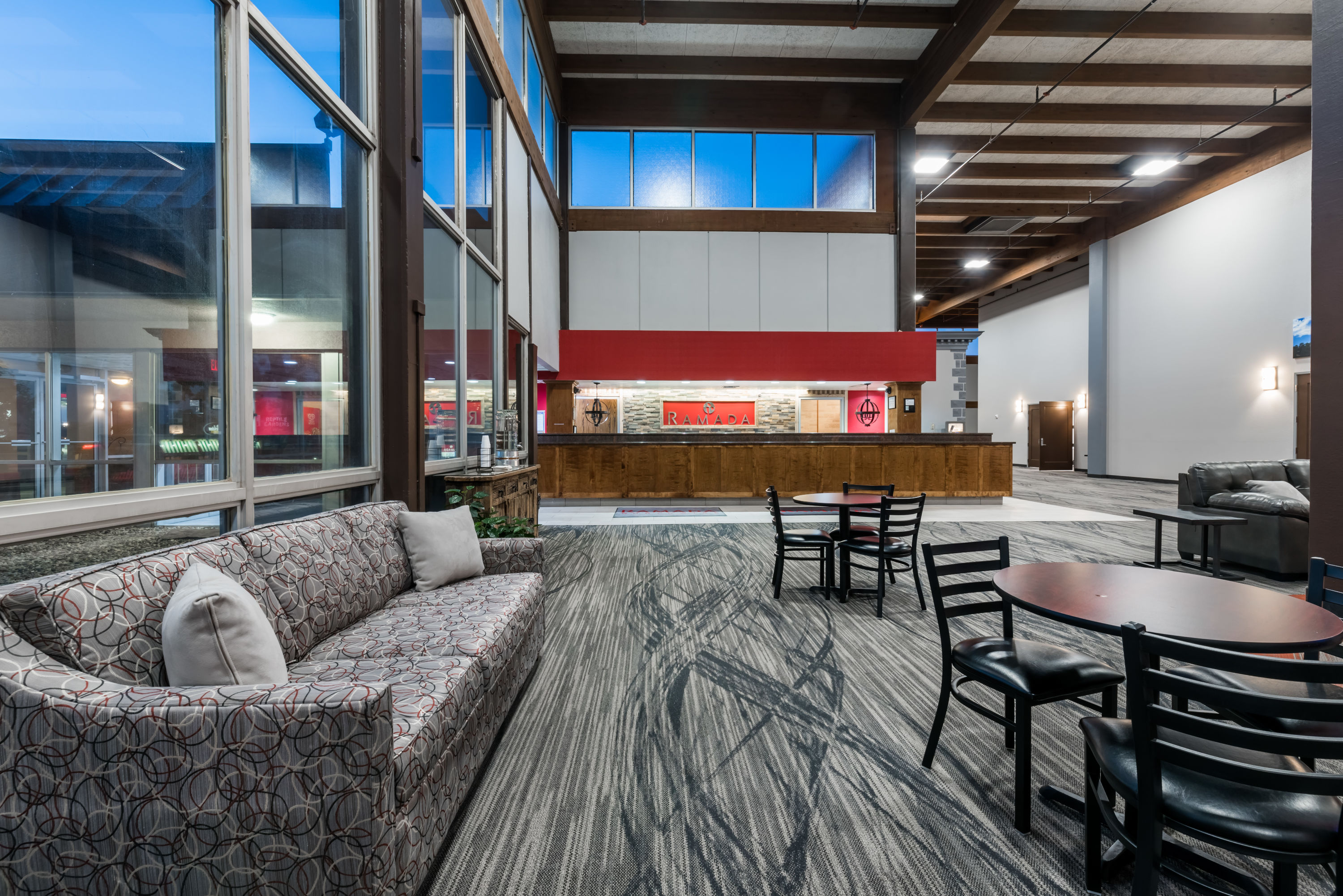 Ramada By Wyndham Rapid City Rapid City Sd Hotels