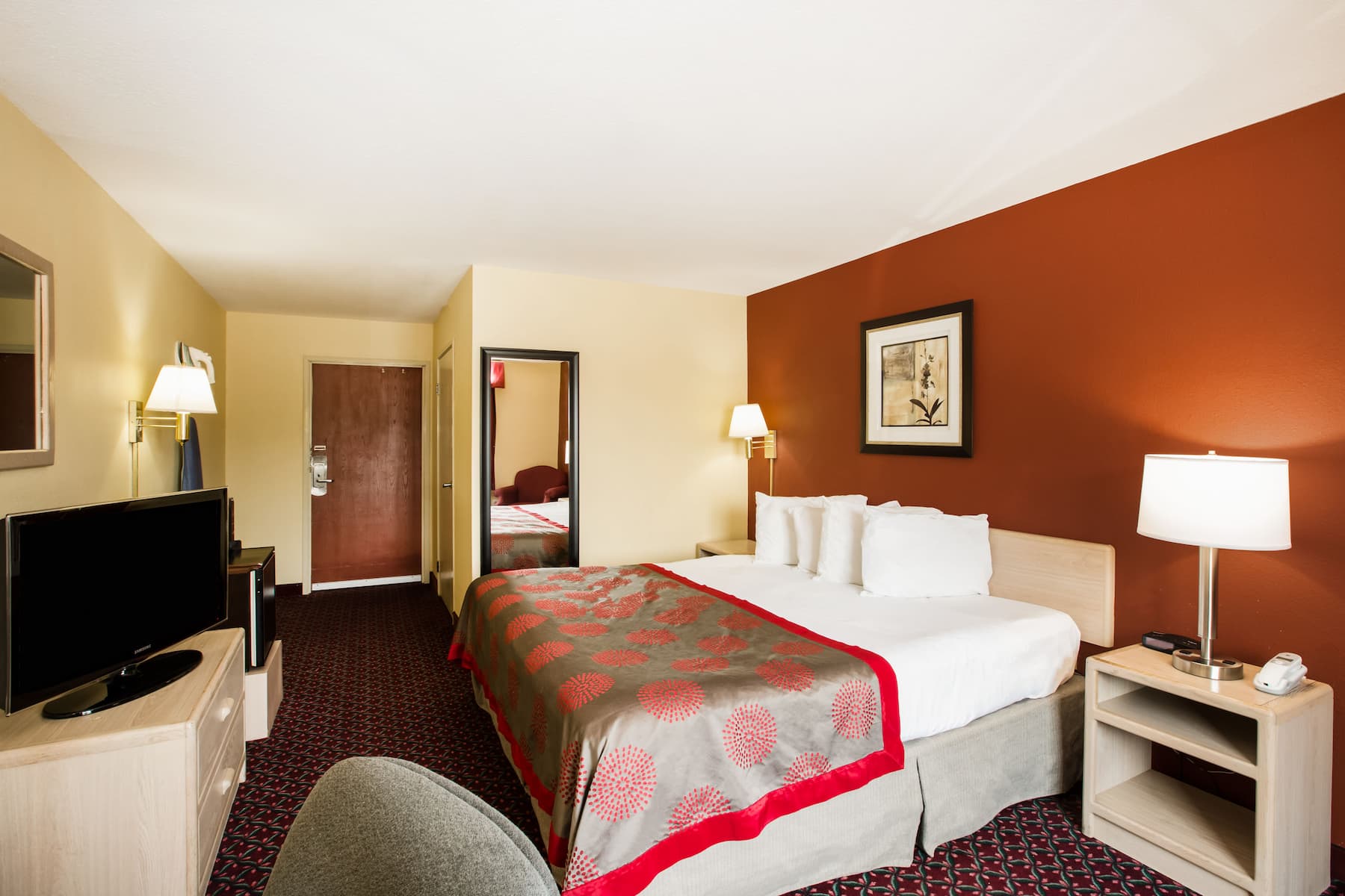 Ramada by Wyndham Sioux Falls | Sioux Falls, SD Hotels