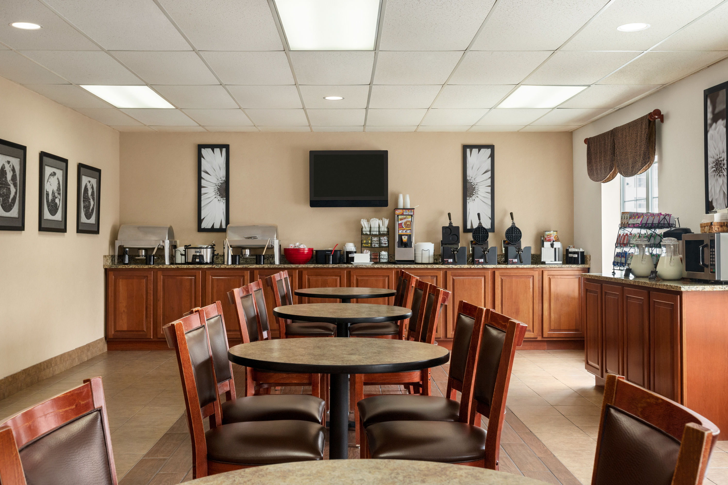 Free breakfast at Ramada by Wyndham Pigeon Forge North in Pigeon Forge, Tennessee