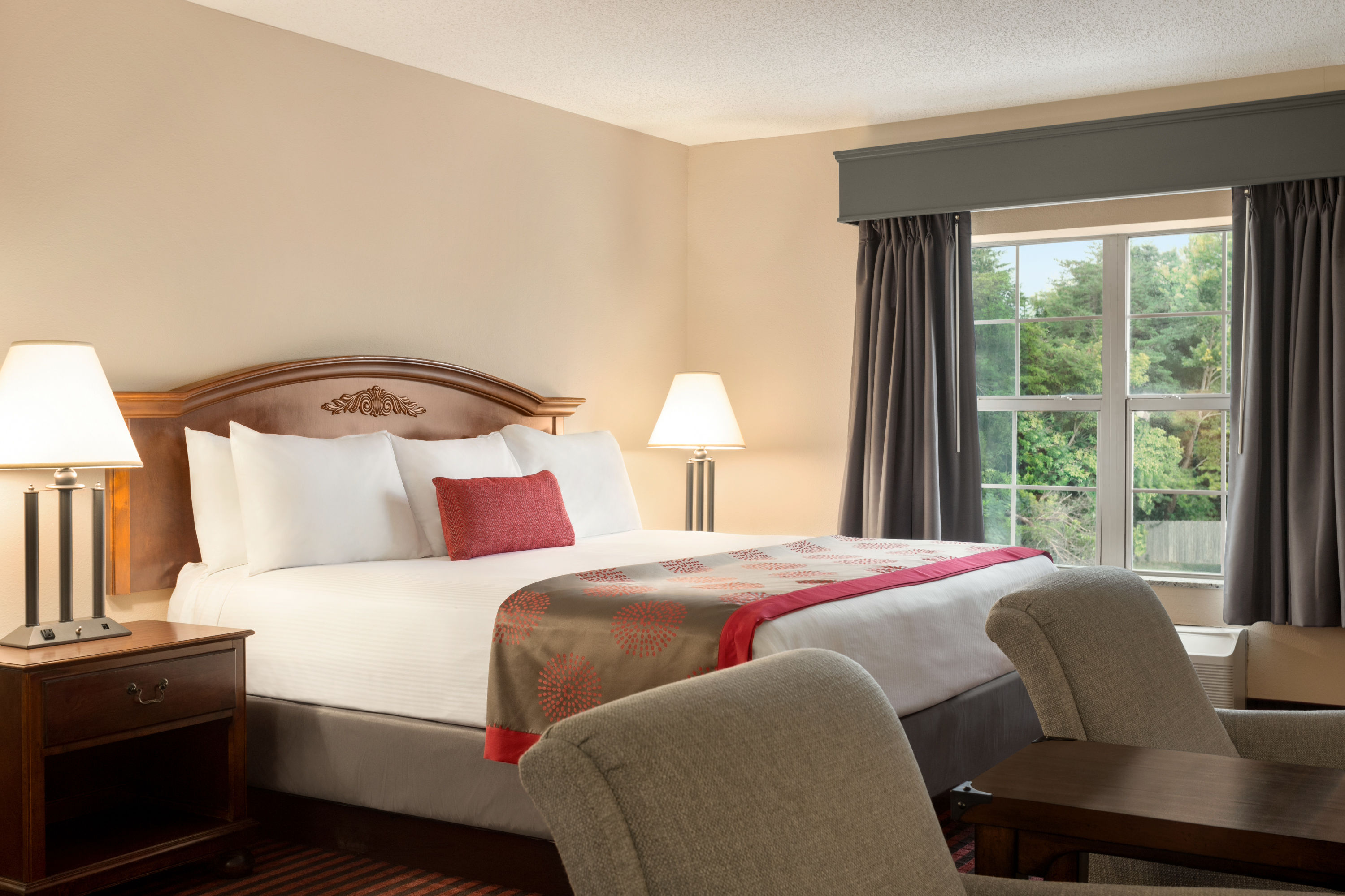 Ramada by Wyndham Pigeon Forge North suite in Pigeon Forge, Tennessee