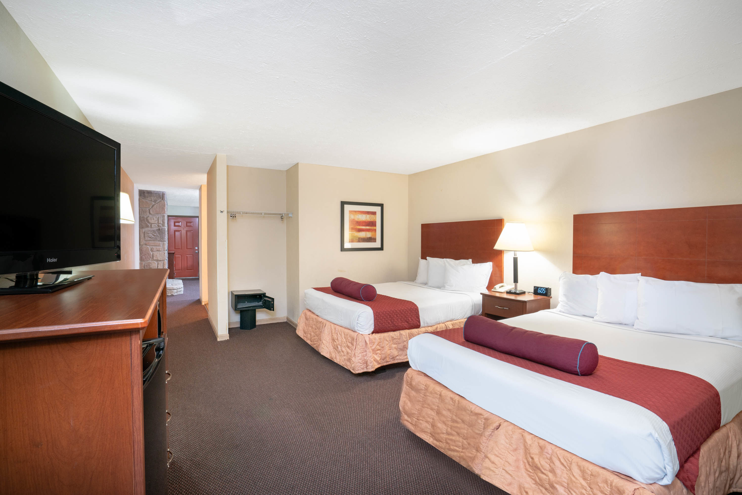 Ramada By Wyndham Pigeon Forge South Pigeon Forge Tn Hotels