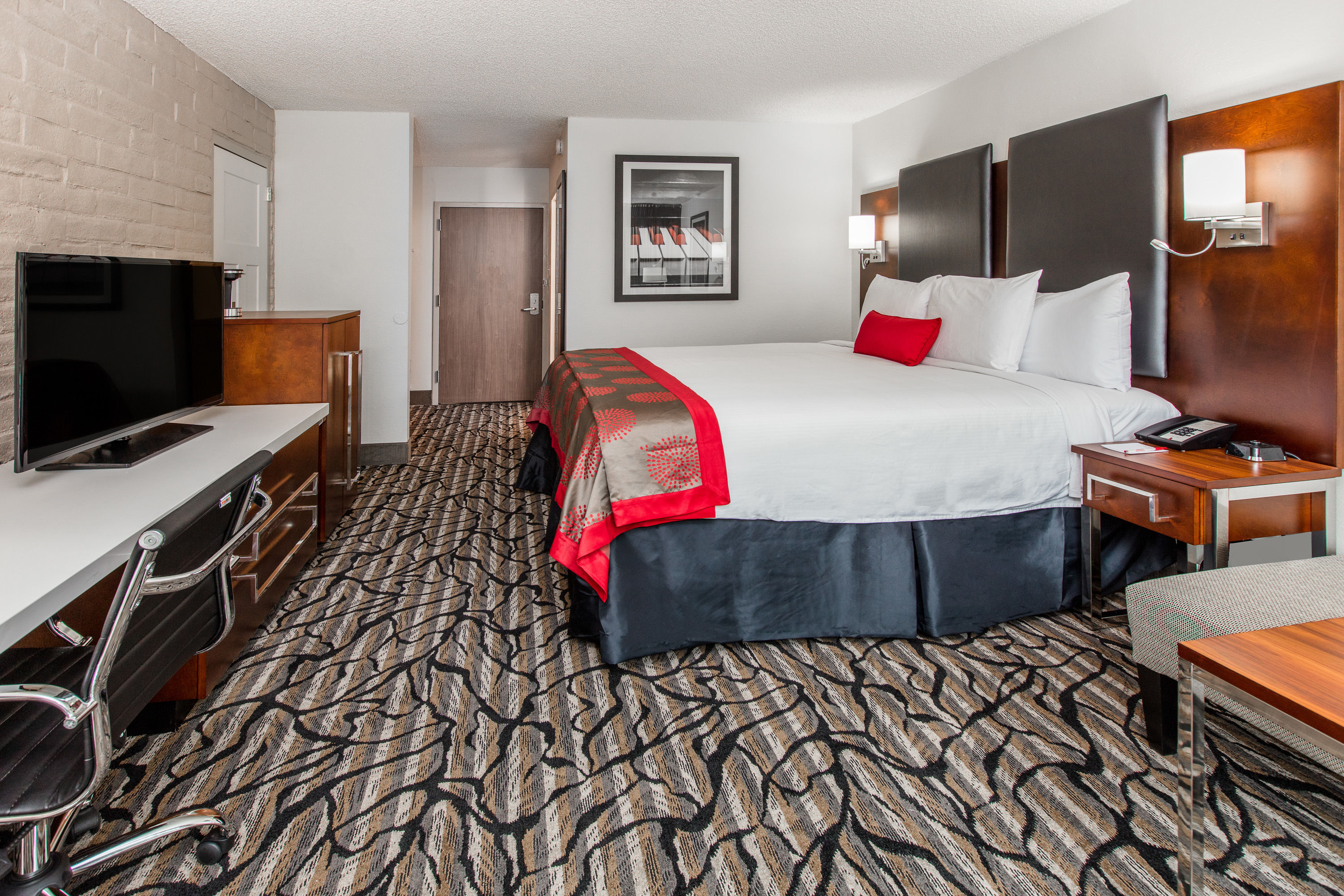 Ramada By Wyndham Austin South Austin Tx Hotels