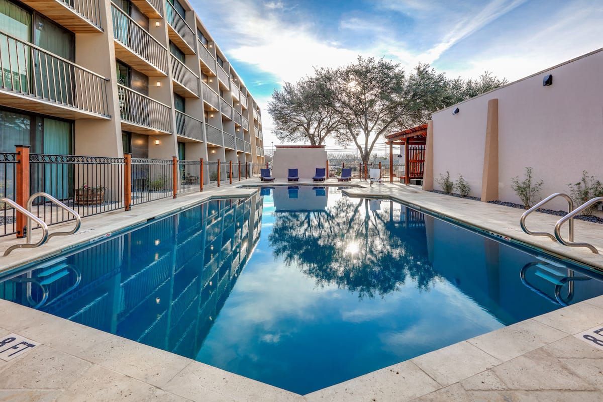 Ramada by Wyndham Austin South Austin, TX Hotels