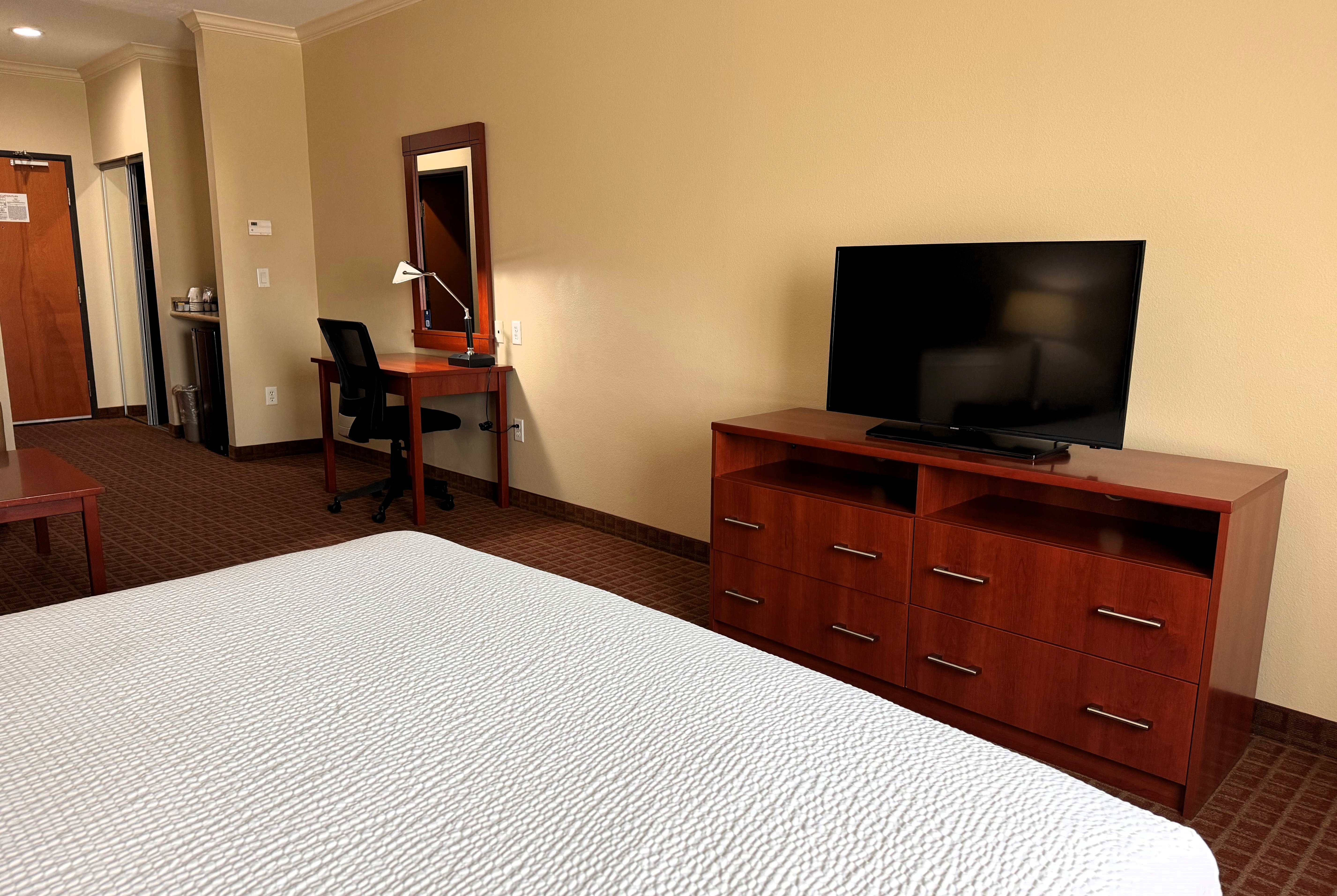 Guest room at the Ramada by Wyndham College Station in College Station, Texas