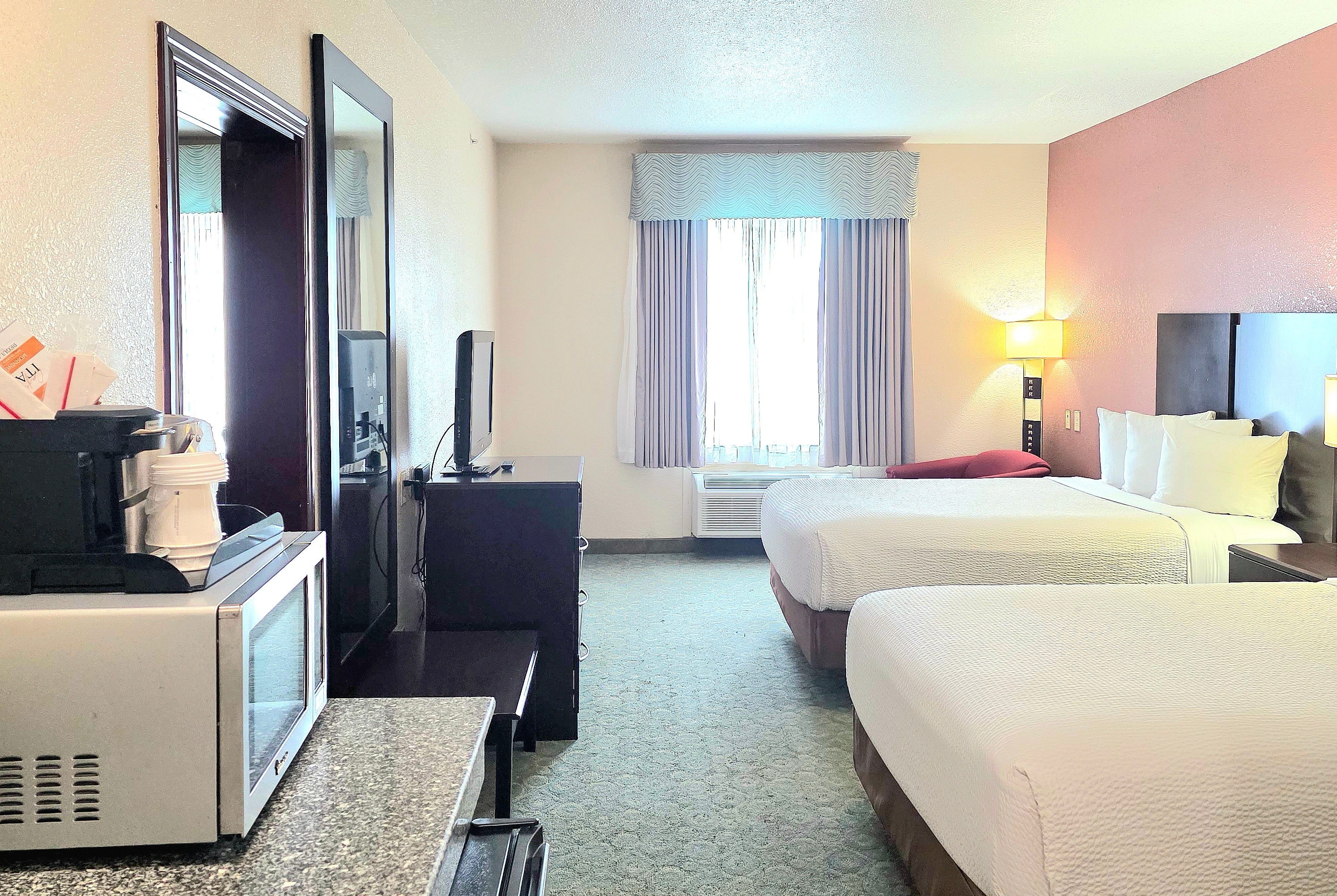 Ramada by Wyndham South Waco suite in Hewitt, Texas