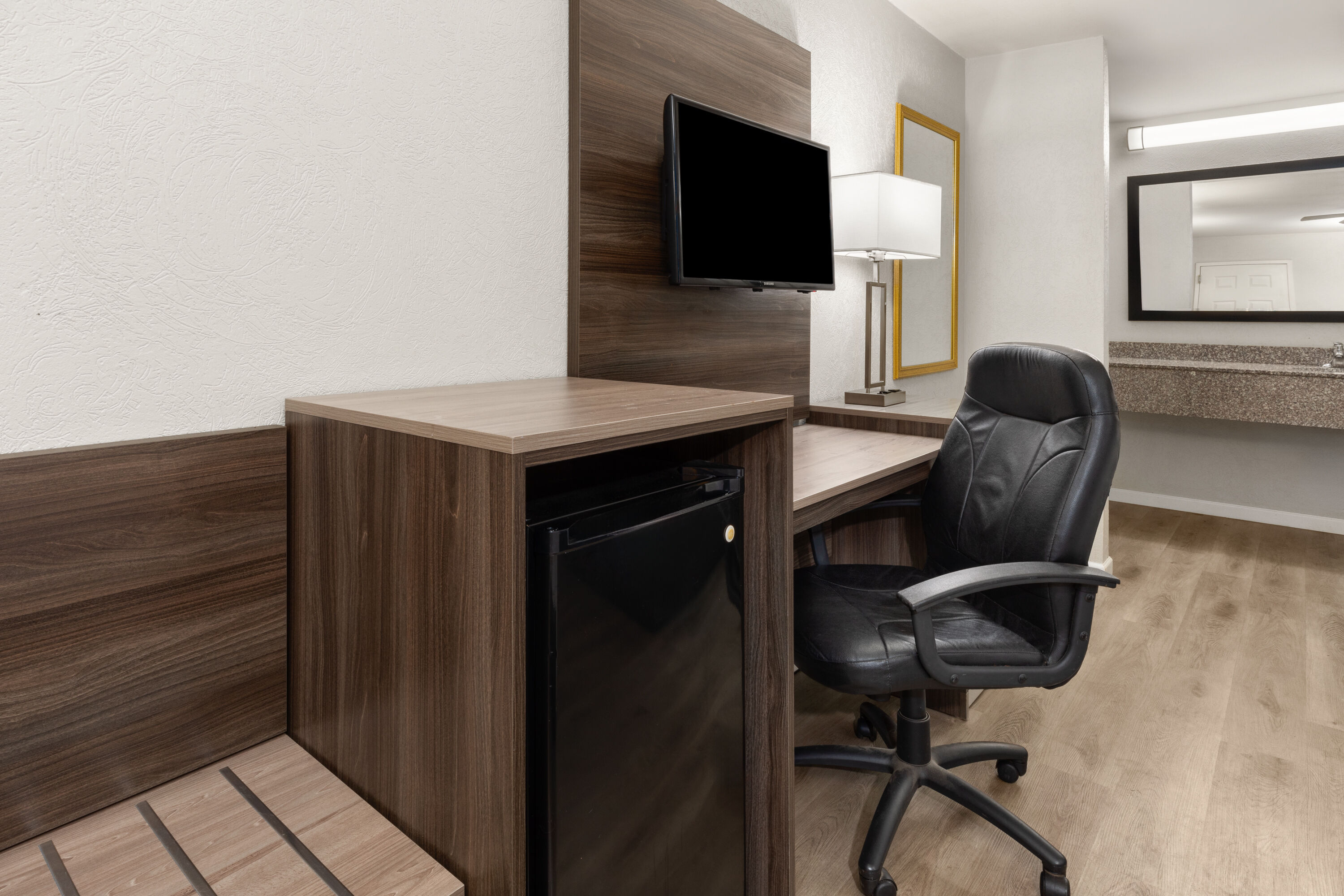 Guest room at the Ramada Limited San Angelo in San Angelo, Texas