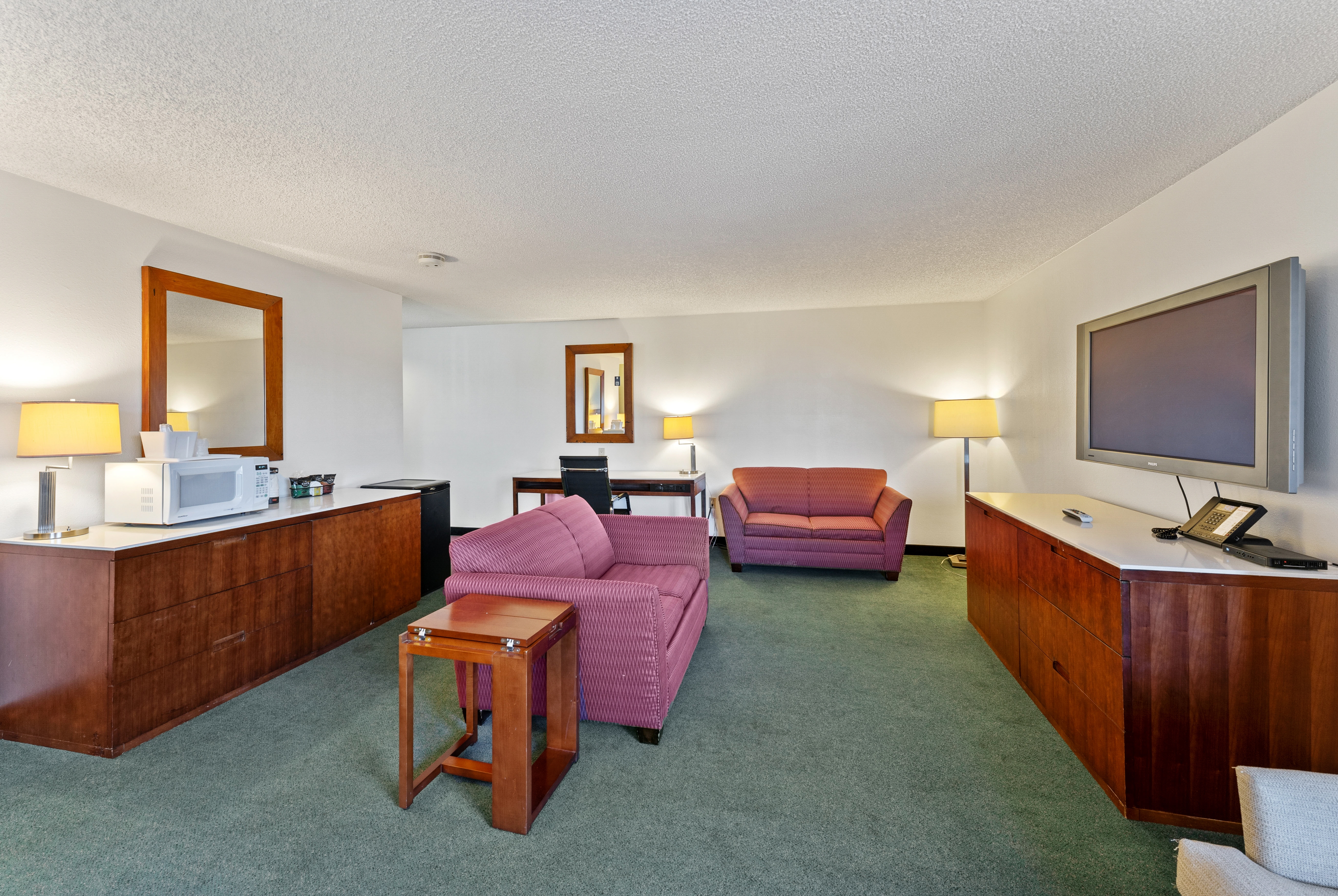 Ramada by Wyndham Cedar City suite in Cedar City, Utah