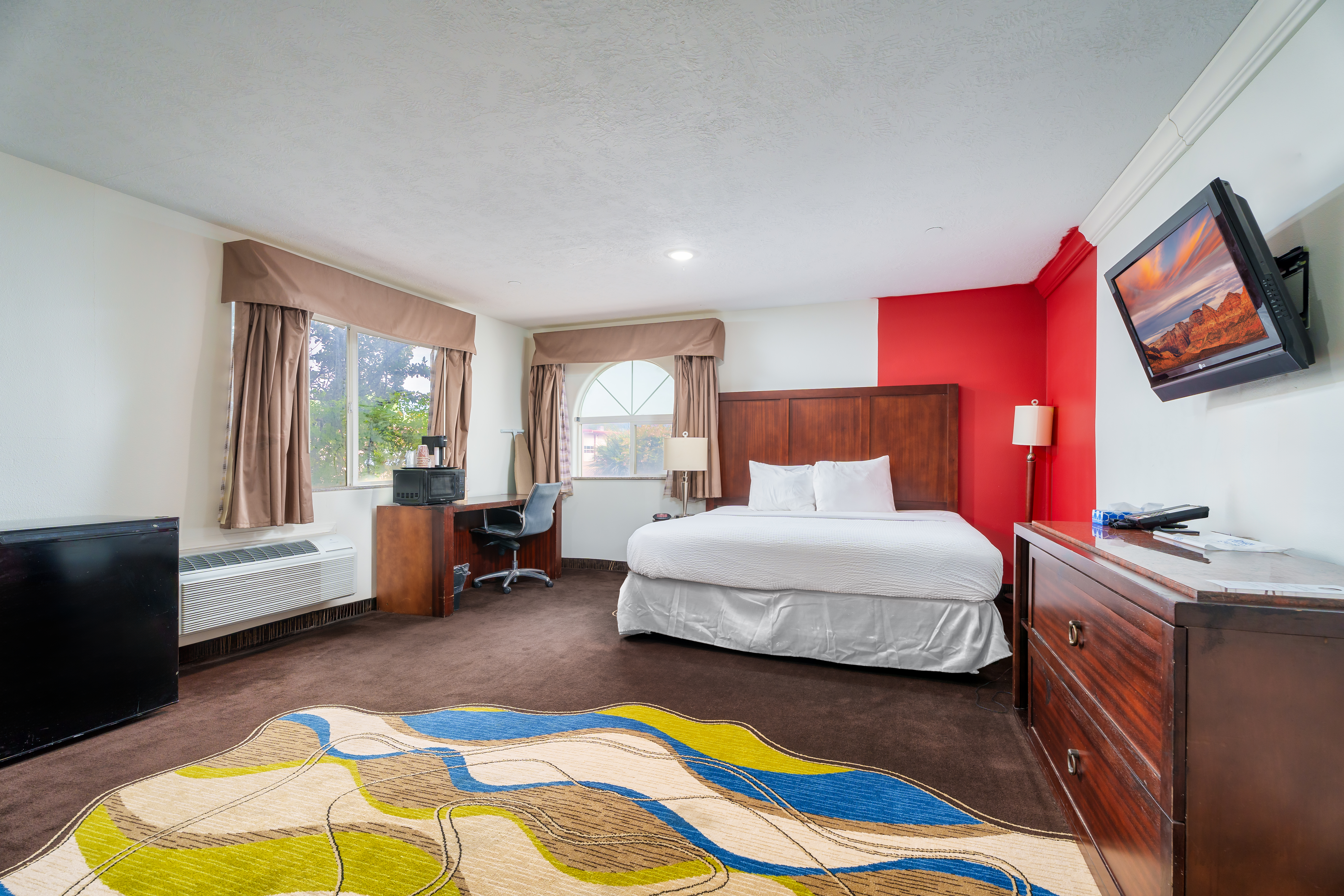 Guest room at the Ramada by Wyndham La Verkin Zion National Park in La Verkin, Utah