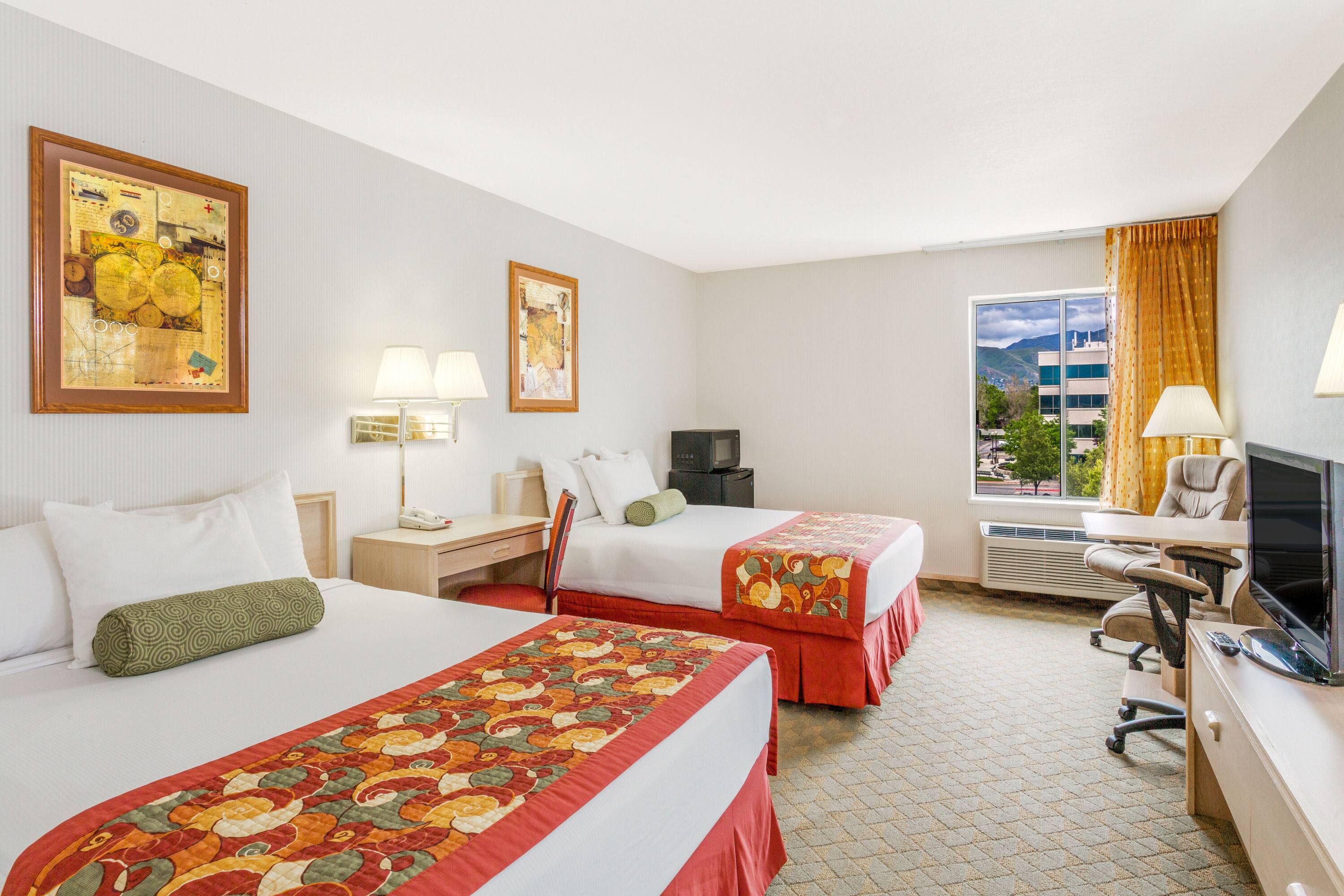 how far from super 8 salt lake city wyndham to the airport in salt lake how far from super 8 salt lake city wyndham to the airport in salt lake