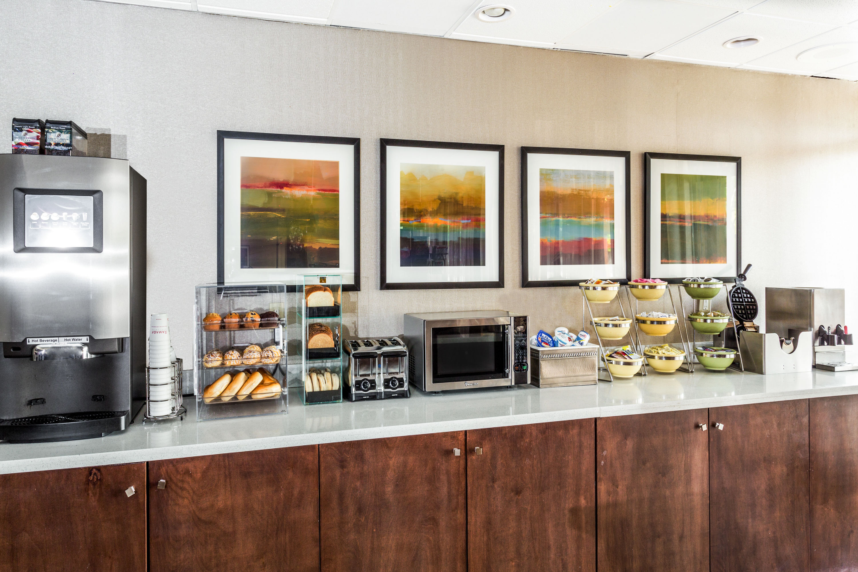 Ramada By Wyndham Salt Lake City North Temple Salt Lake