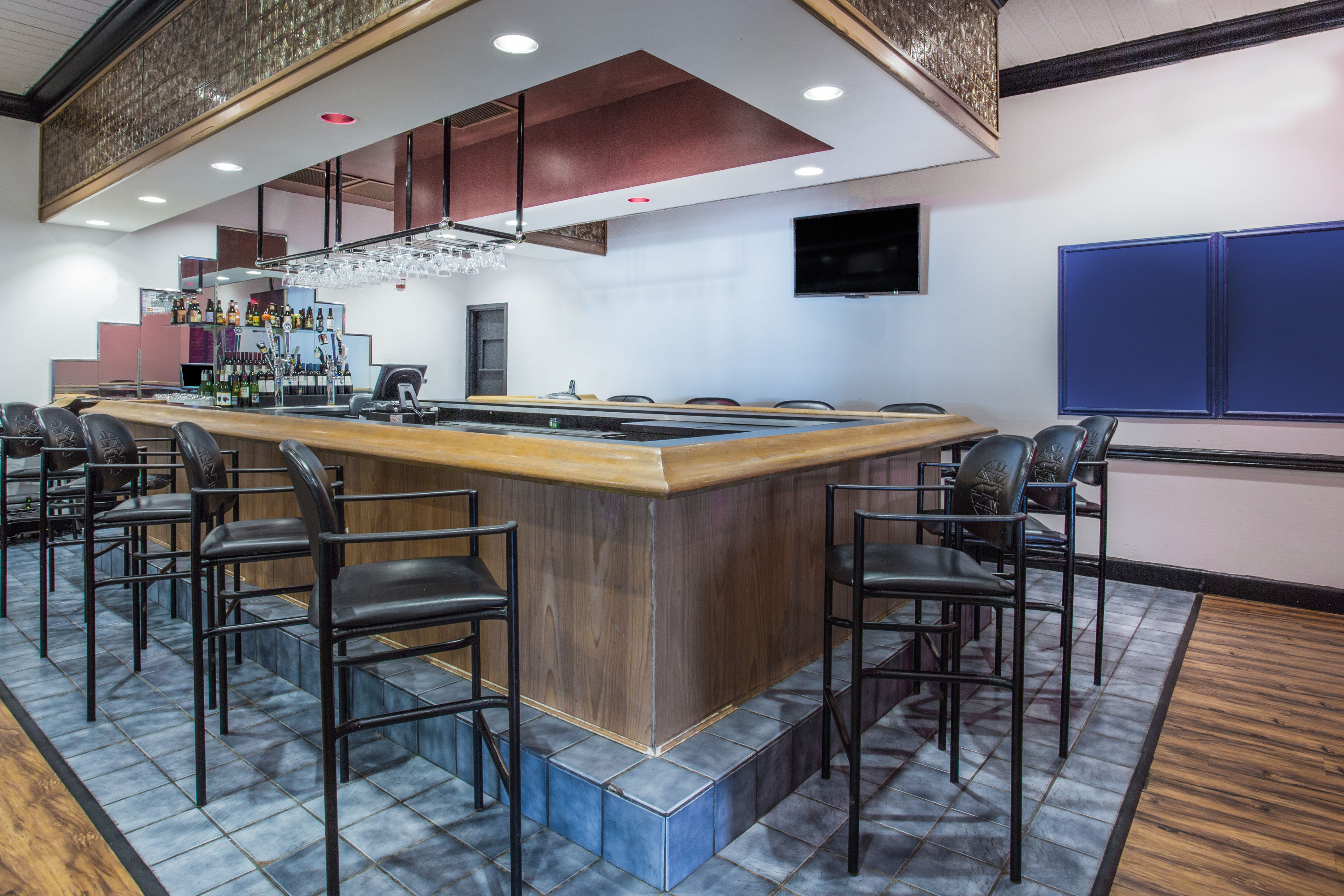 Bar at Ramada by Wyndham Wytheville in Wytheville, Virginia