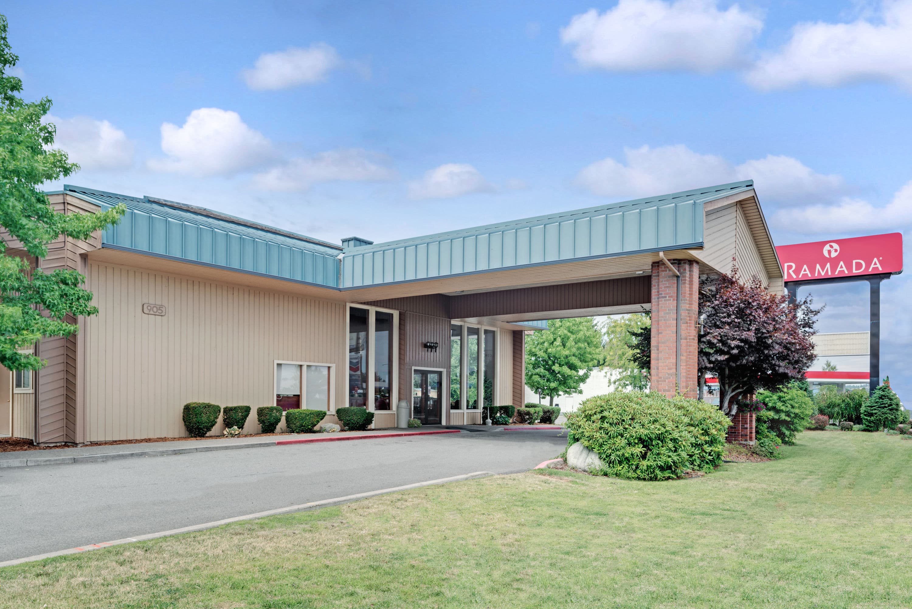 Ramada By Wyndham Spokane Valley Wa Hotels