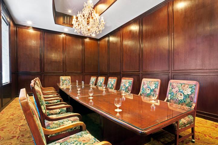 Meeting room at Ramada Tukwila Southcenter in Tukwila, Washington