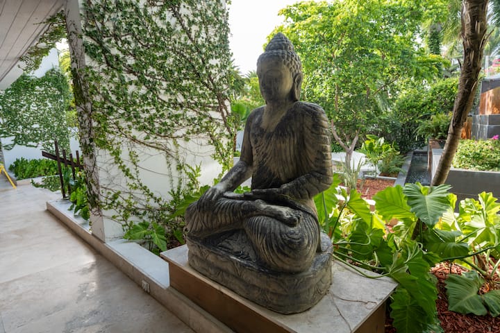 Property amenity at Hodges Bay Resort & Spa, an HQ Luxury Resort & Residences in St. Johns, Other than US/Canada
