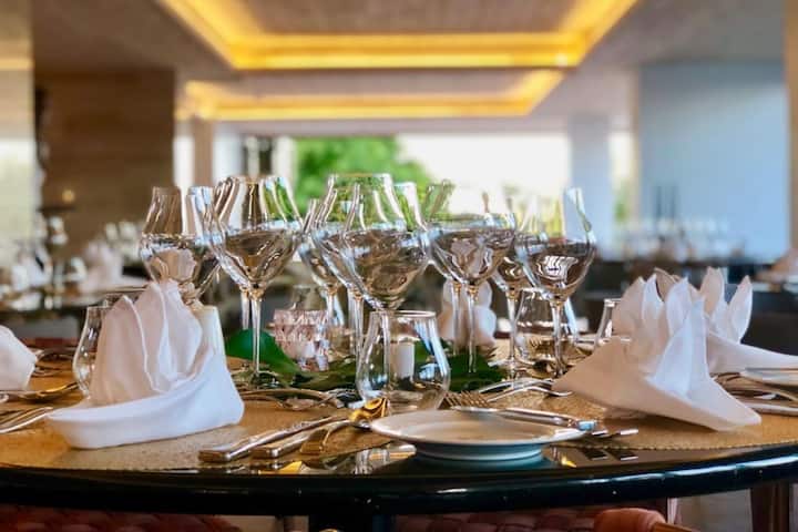 Hodges Bay Resort & Spa, an HQ Luxury Resort & Residences restaurant in St. Johns, Other than US/Canada