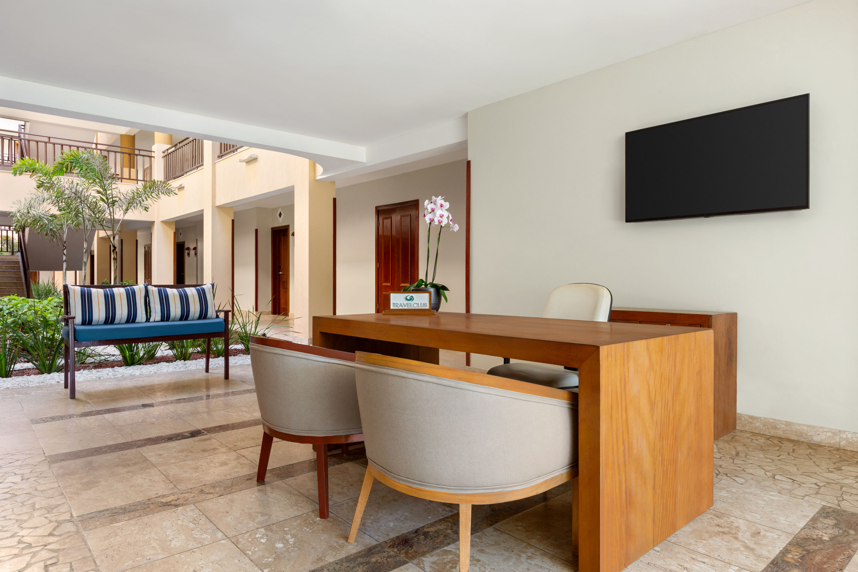 Grand Palladium Imbassai, All Inclusive Resort & Spa lobby concierge in Imbassai, Other than US/Canada