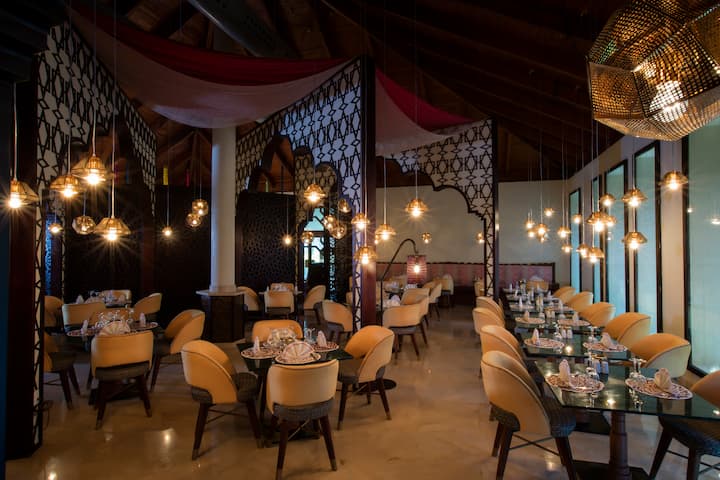 Grand Palladium Select Bavaro, All Inclusive Resort & Spa restaurant in Punta Cana, Other than US/Canada