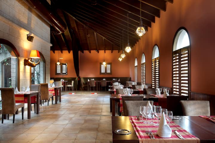 Grand Palladium Select Bavaro, All Inclusive Resort & Spa restaurant in Punta Cana, Other than US/Canada