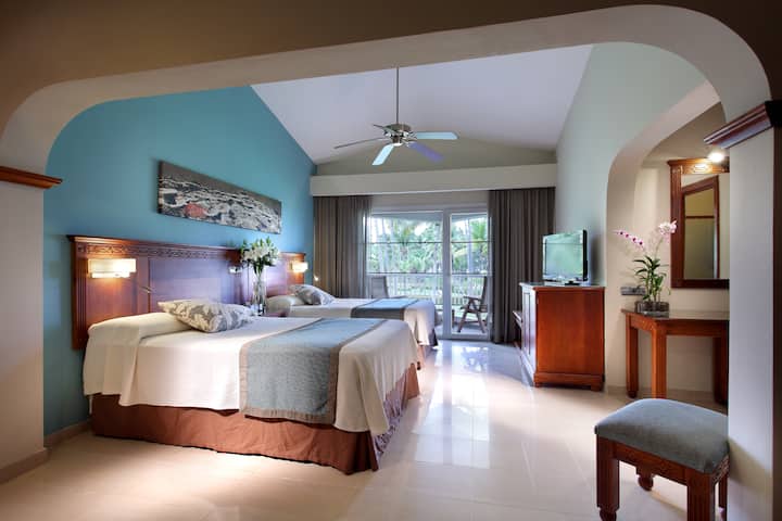 Guest room at the Grand Palladium Select Bavaro, All Inclusive Resort & Spa in Punta Cana, Other than US/Canada