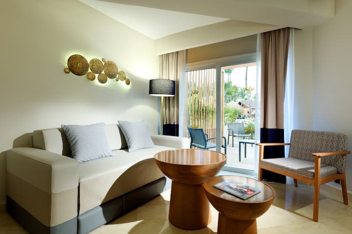 Guest room at the Grand Palladium Select Bavaro, All Inclusive Resort & Spa in Punta Cana, Other than US/Canada
